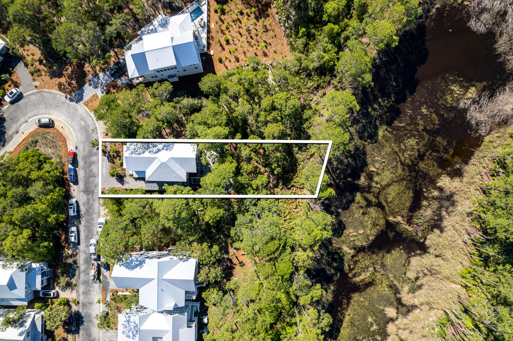 LAKESIDE AT BLUE MOUNTAIN BEACH - Residential