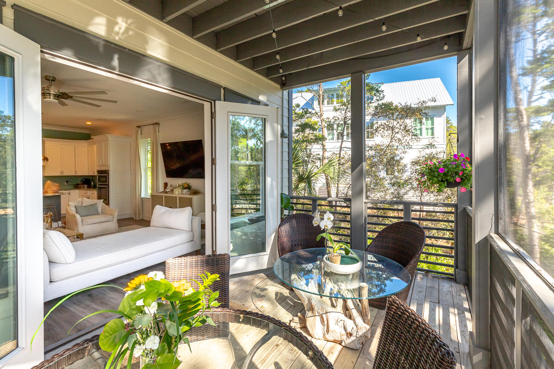 LAKESIDE AT BLUE MOUNTAIN BEACH - Residential