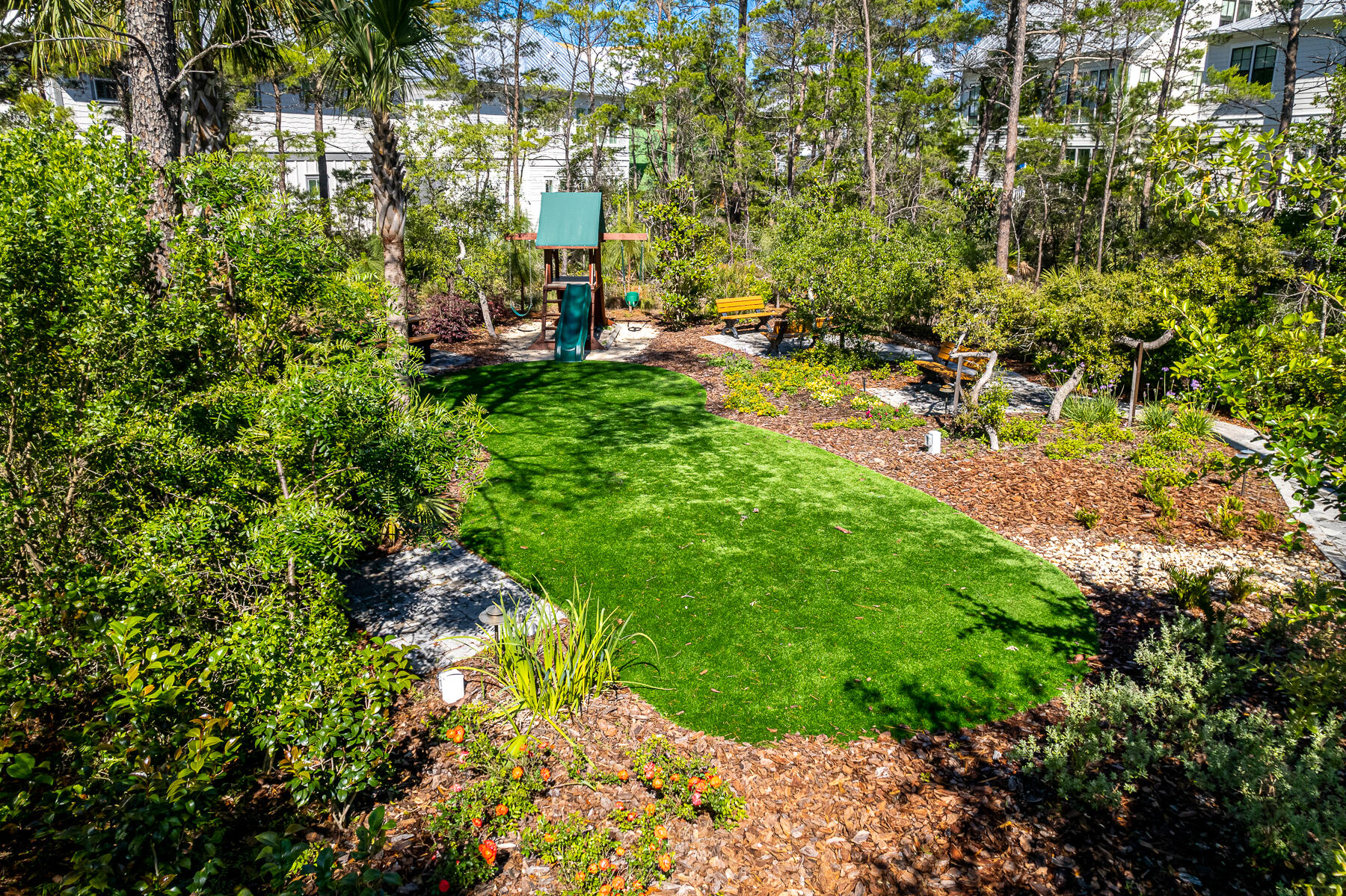 LAKESIDE AT BLUE MOUNTAIN BEACH - Residential