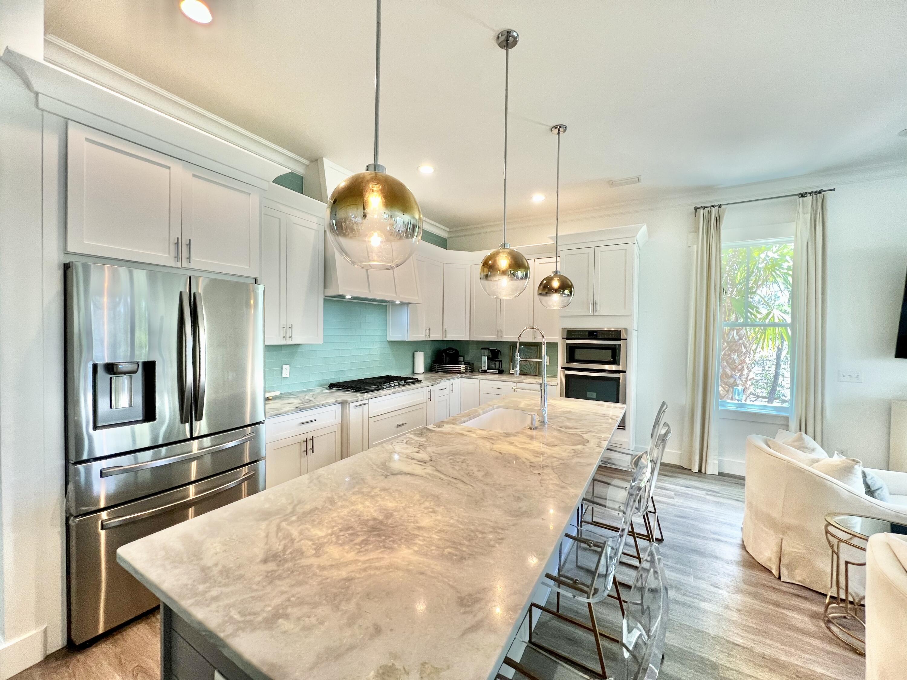LAKESIDE AT BLUE MOUNTAIN BEACH - Residential