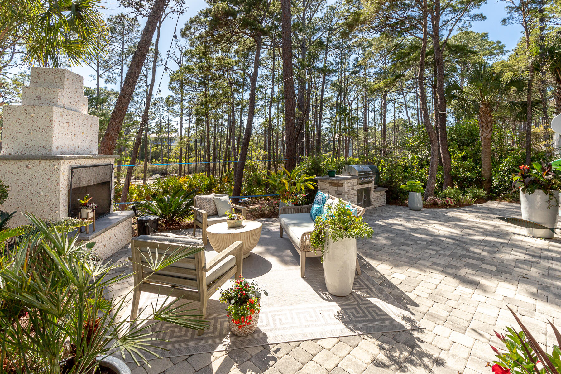 LAKESIDE AT BLUE MOUNTAIN BEACH - Residential