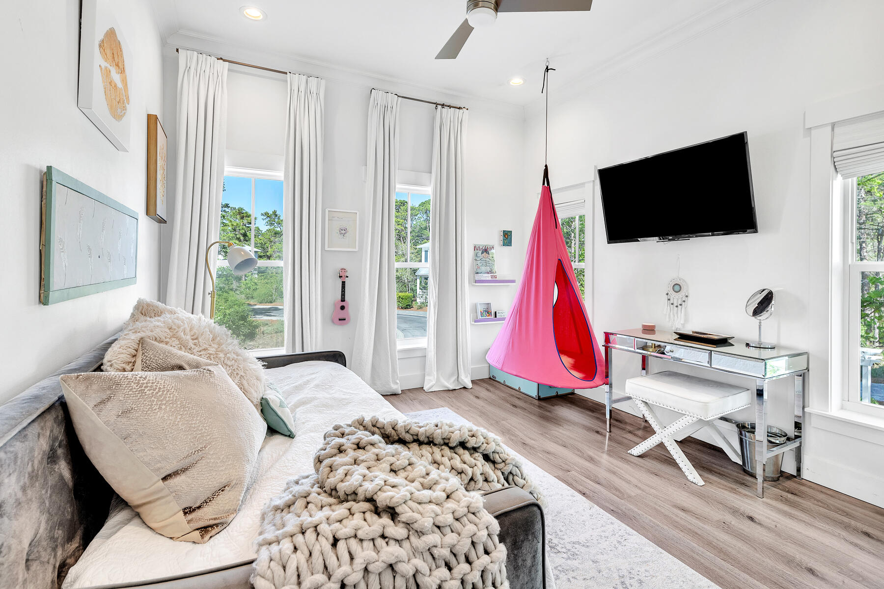 LAKESIDE AT BLUE MOUNTAIN BEACH - Residential