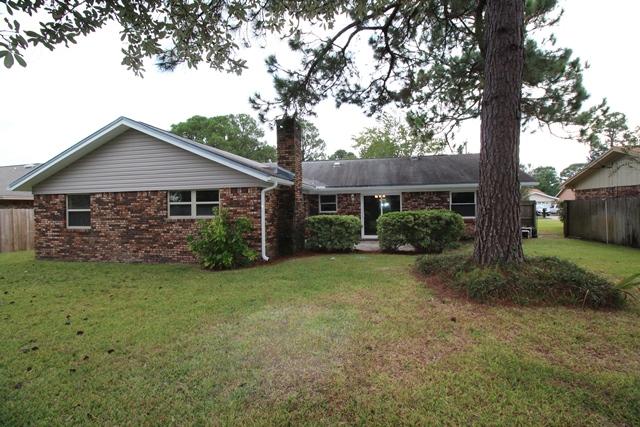 TANGLEWOOD S/D 1ST ADDN - Residential