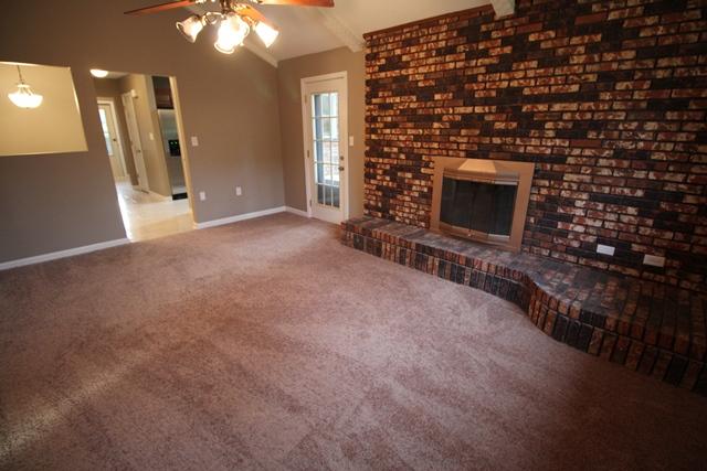 TANGLEWOOD S/D 1ST ADDN - Residential