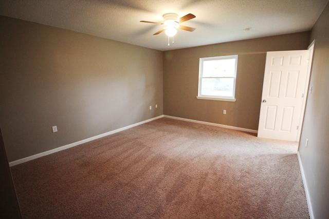 TANGLEWOOD S/D 1ST ADDN - Residential