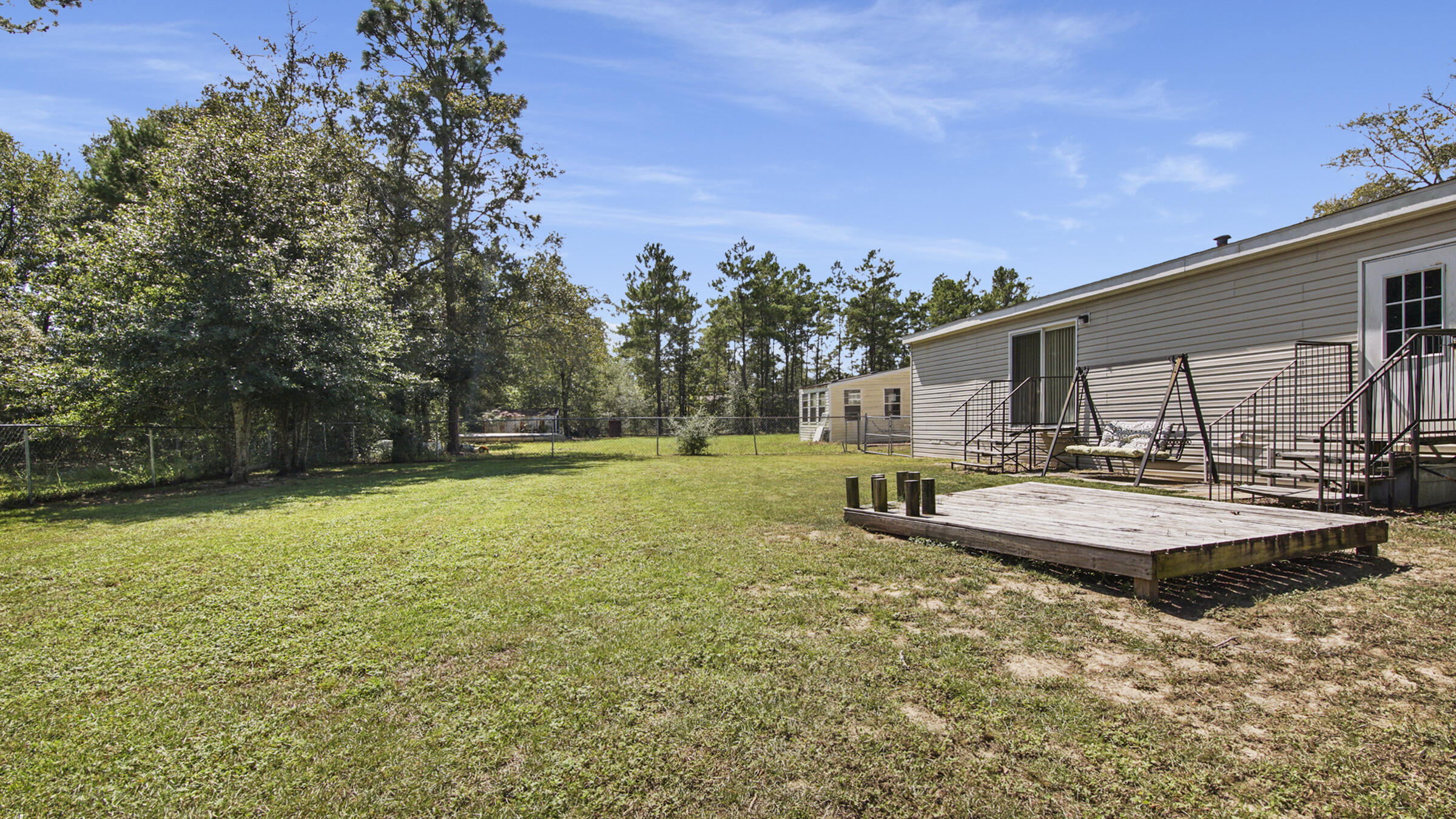 OAKWOOD LAKES ESTATES - Residential