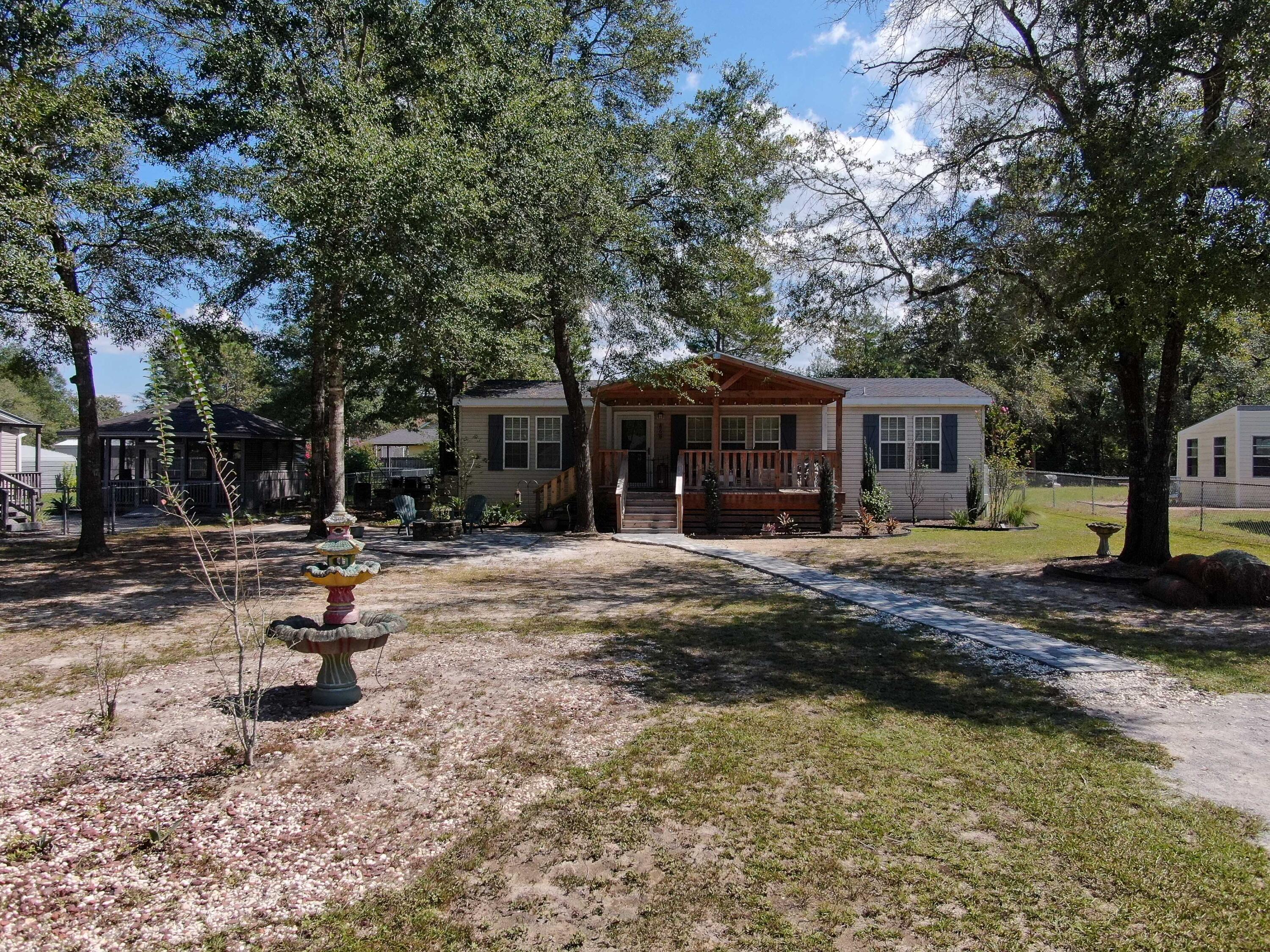 OAKWOOD LAKES ESTATES - Residential