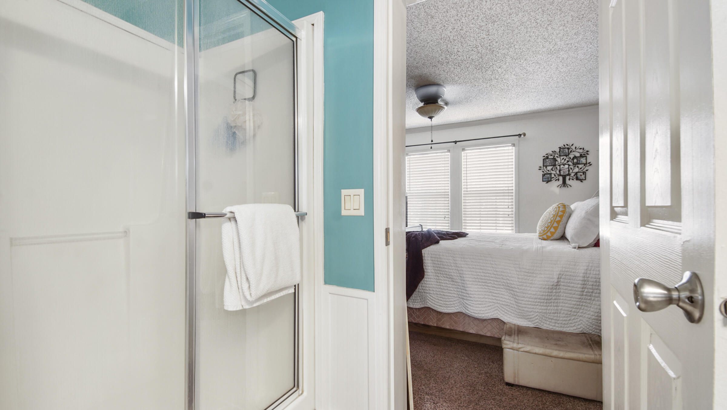 OAKWOOD LAKES ESTATES - Residential