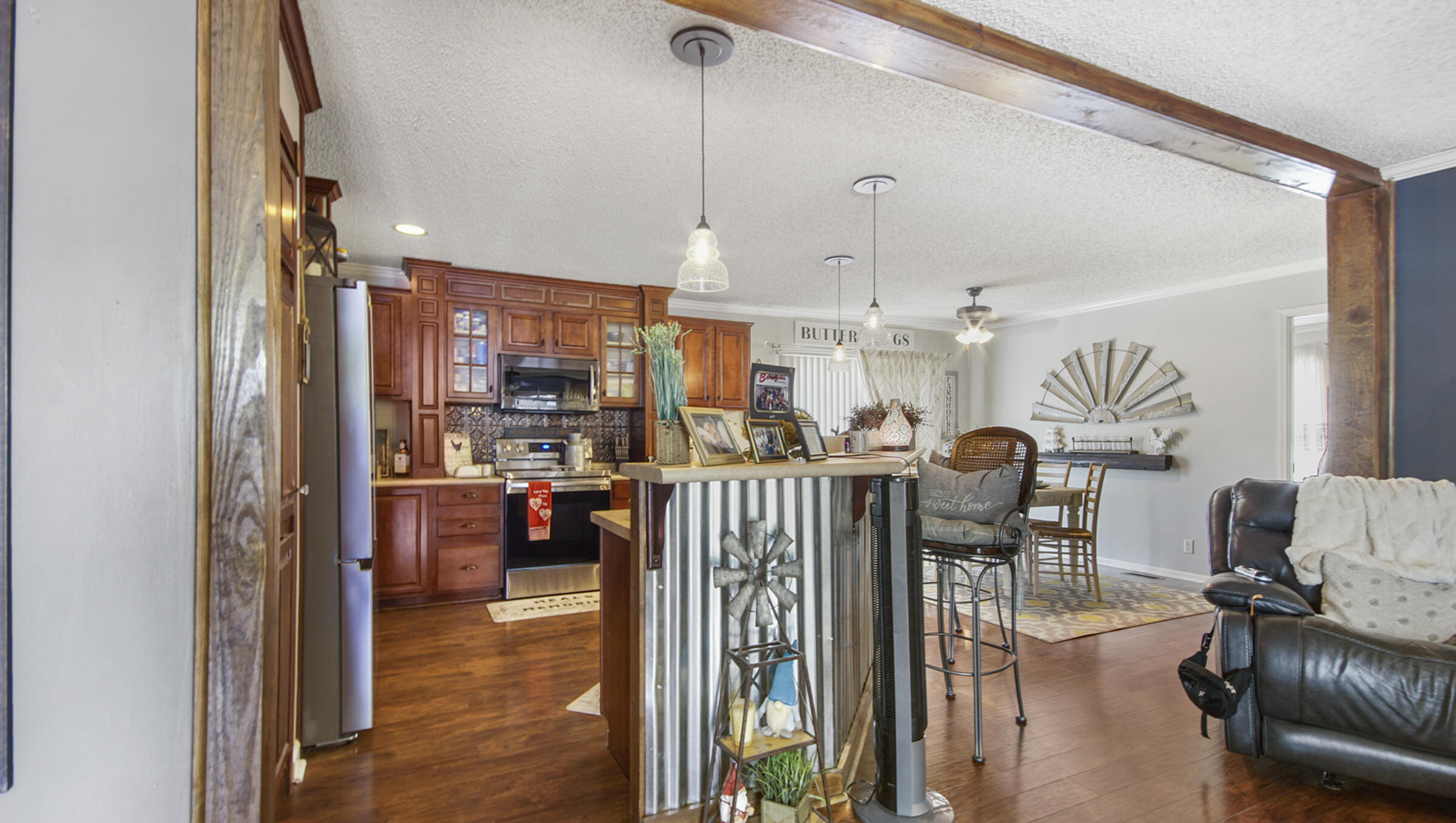 OAKWOOD LAKES ESTATES - Residential