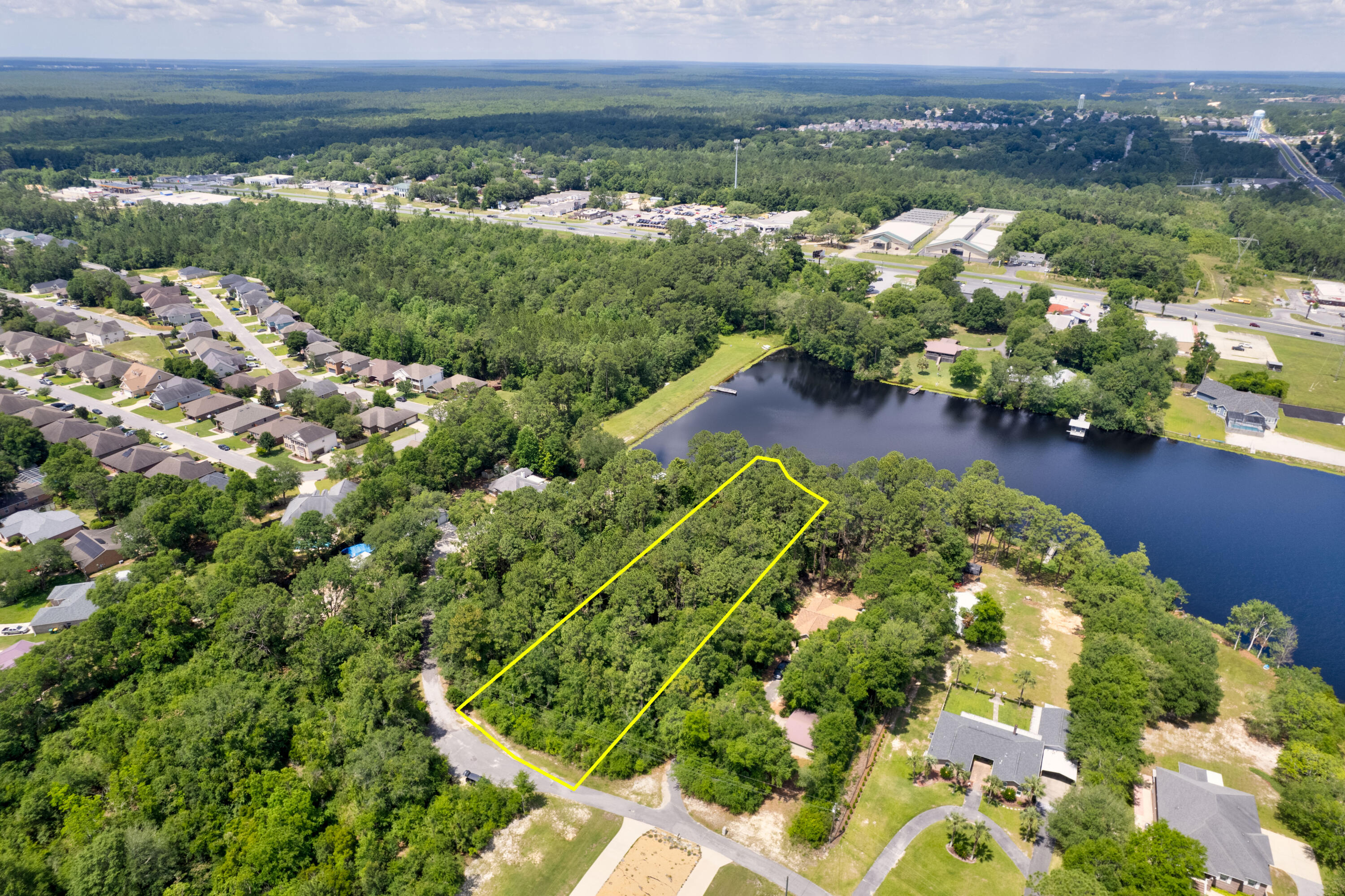 MEADOW LAKE ESTATES - Land