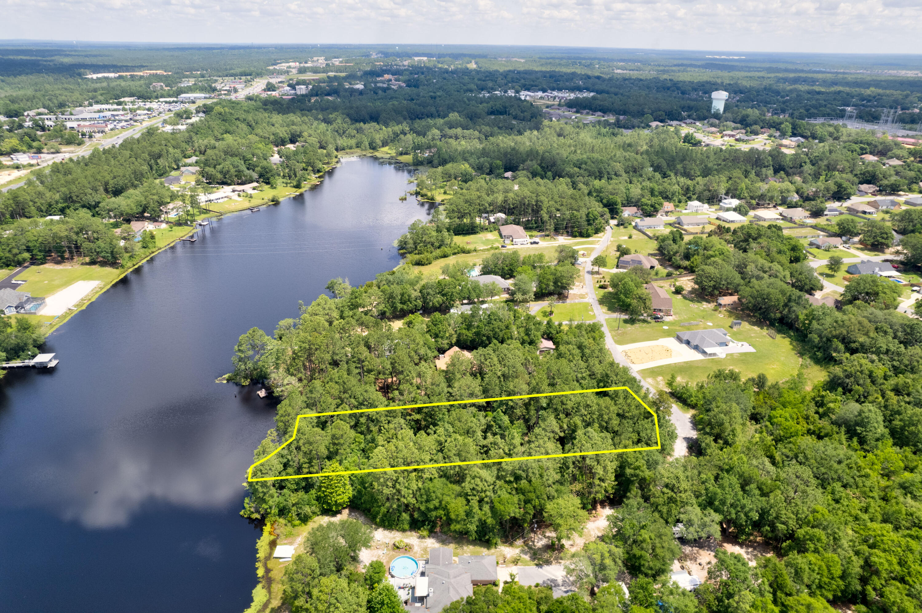MEADOW LAKE ESTATES - Land