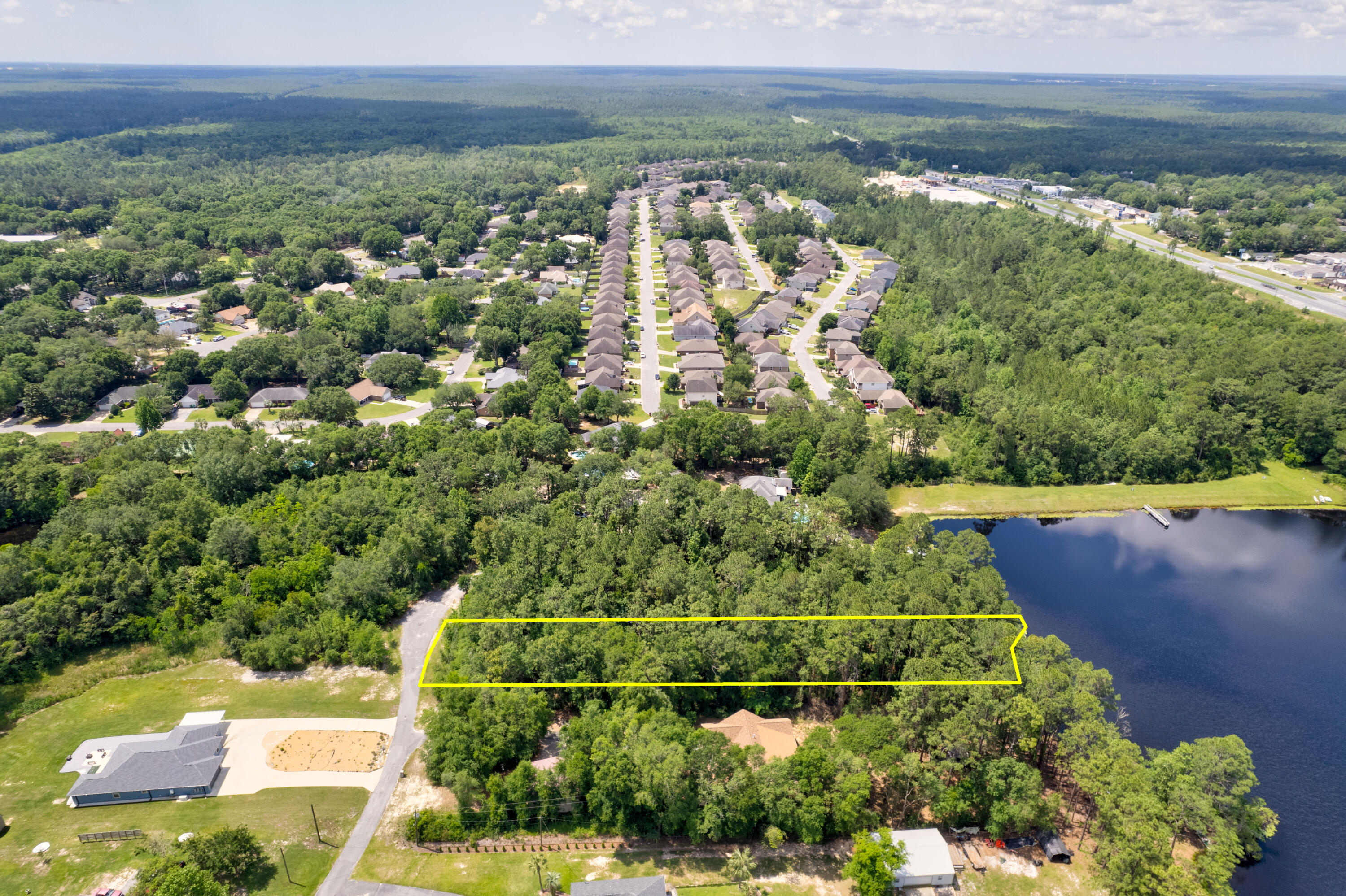 MEADOW LAKE ESTATES - Land