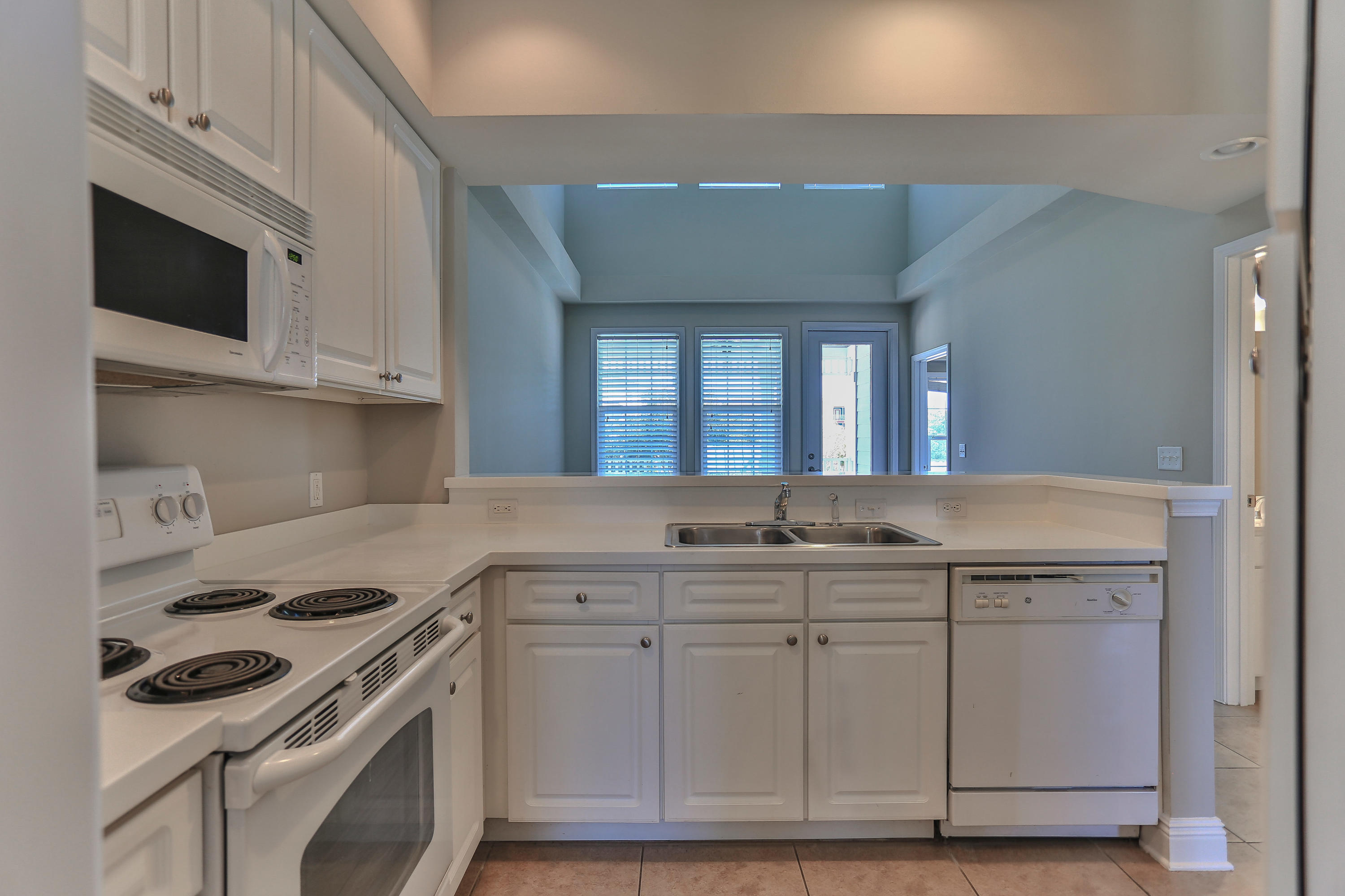 VILLAGE AT BLUE MOUNTAIN BEACH - Residential