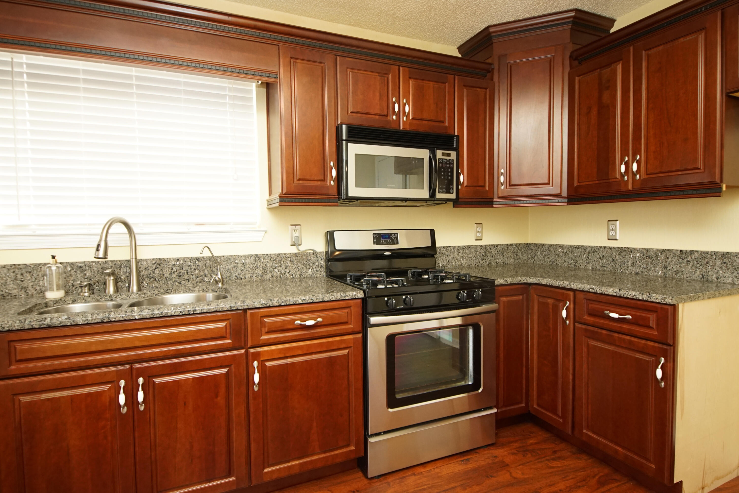 HIDDEN TRAILS PH 6 - Residential