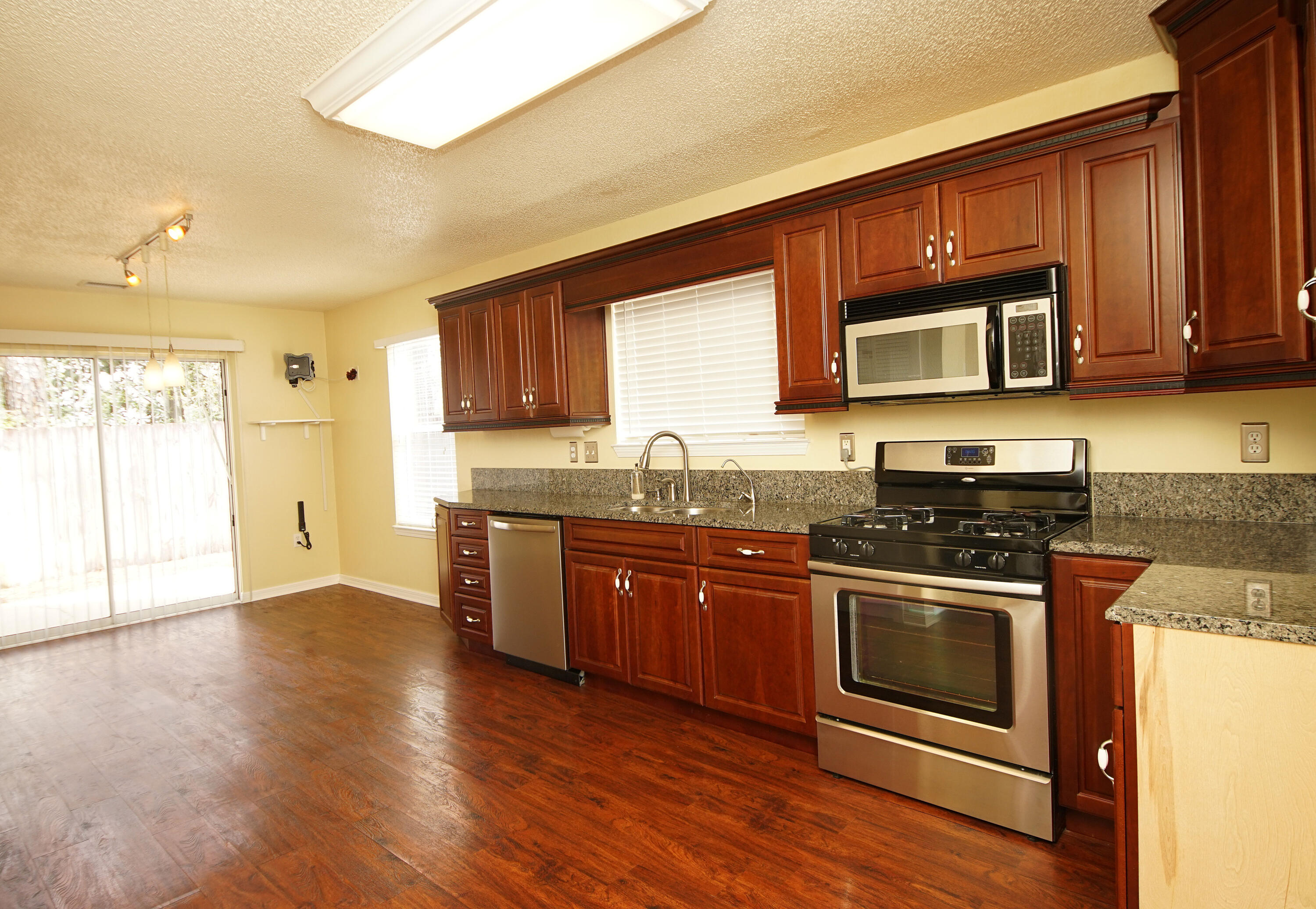 HIDDEN TRAILS PH 6 - Residential