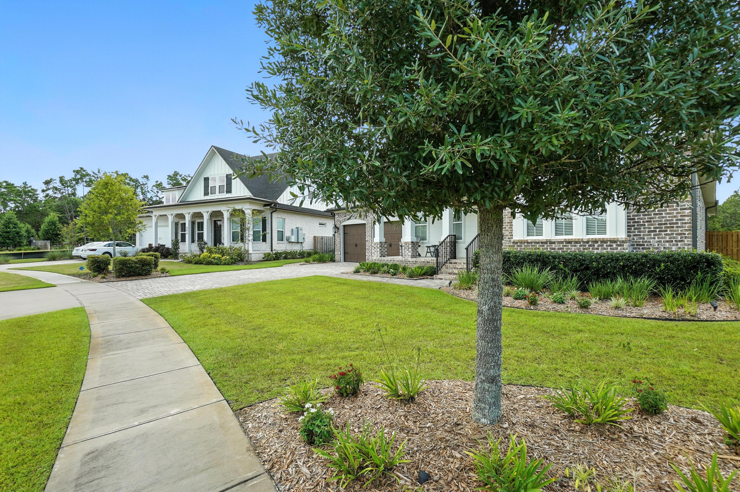 HAMMOCK BAY - Residential