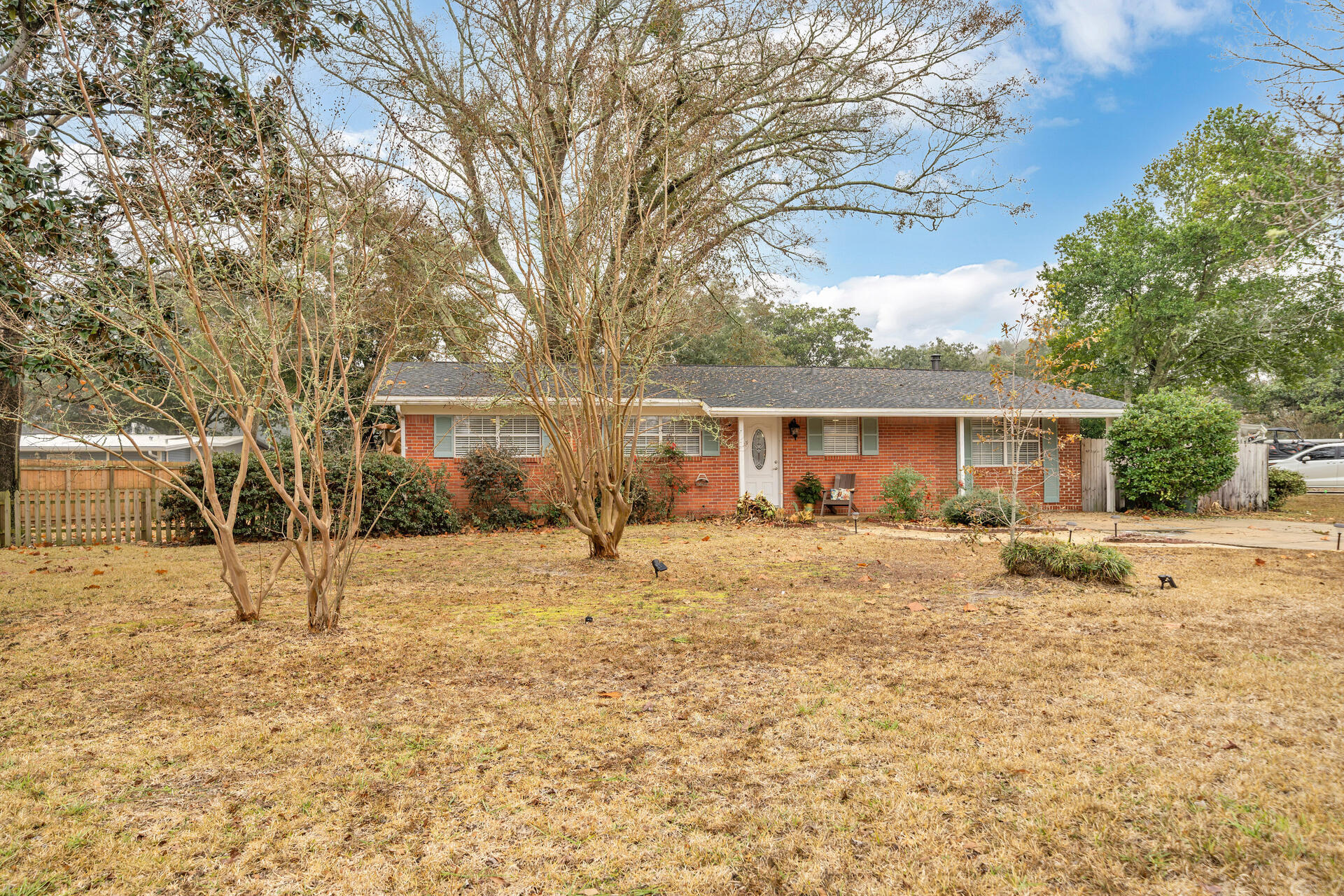 Oakland Heights Lot 19 BLK5 - Residential