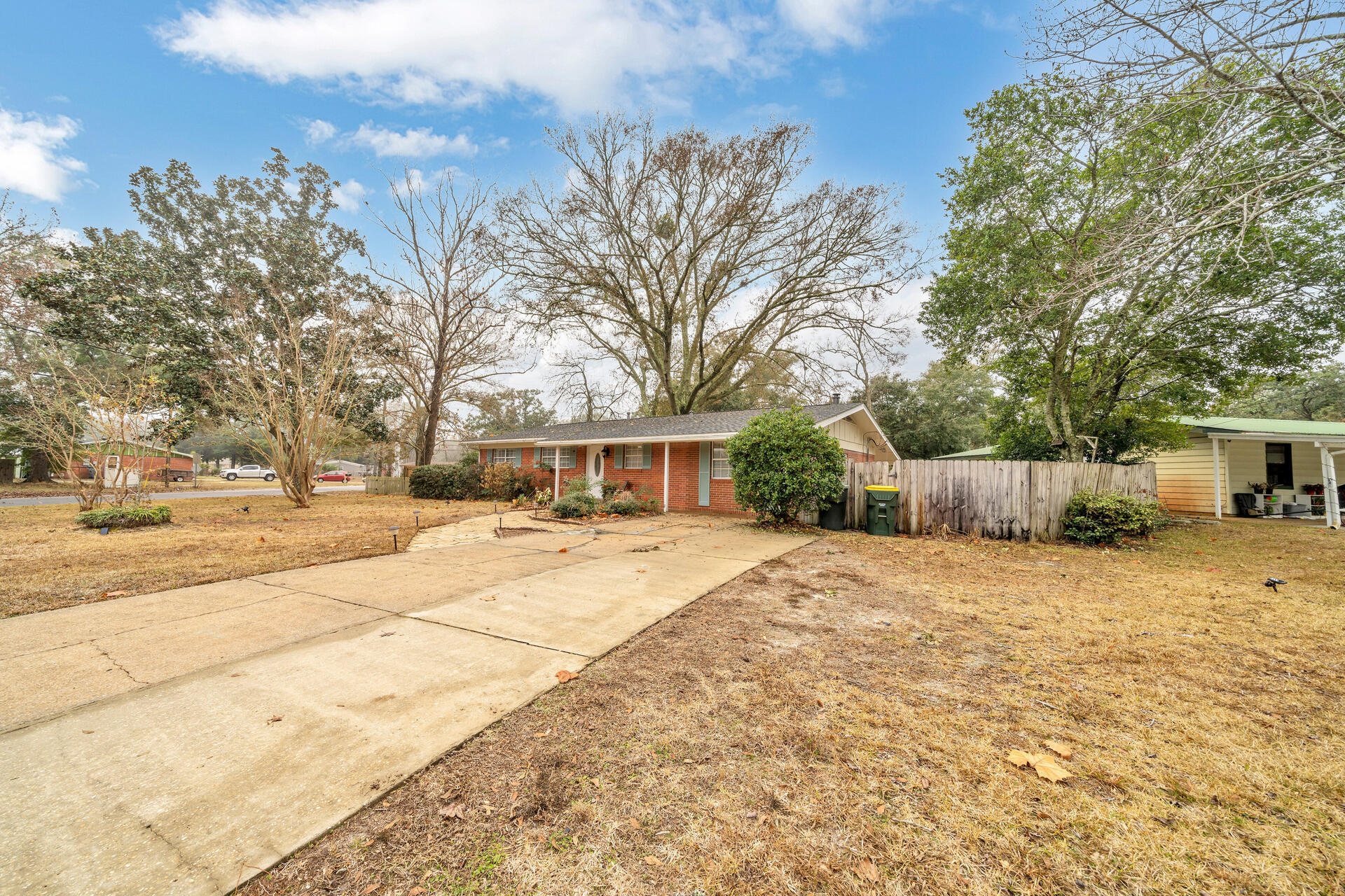 Oakland Heights Lot 19 BLK5 - Residential