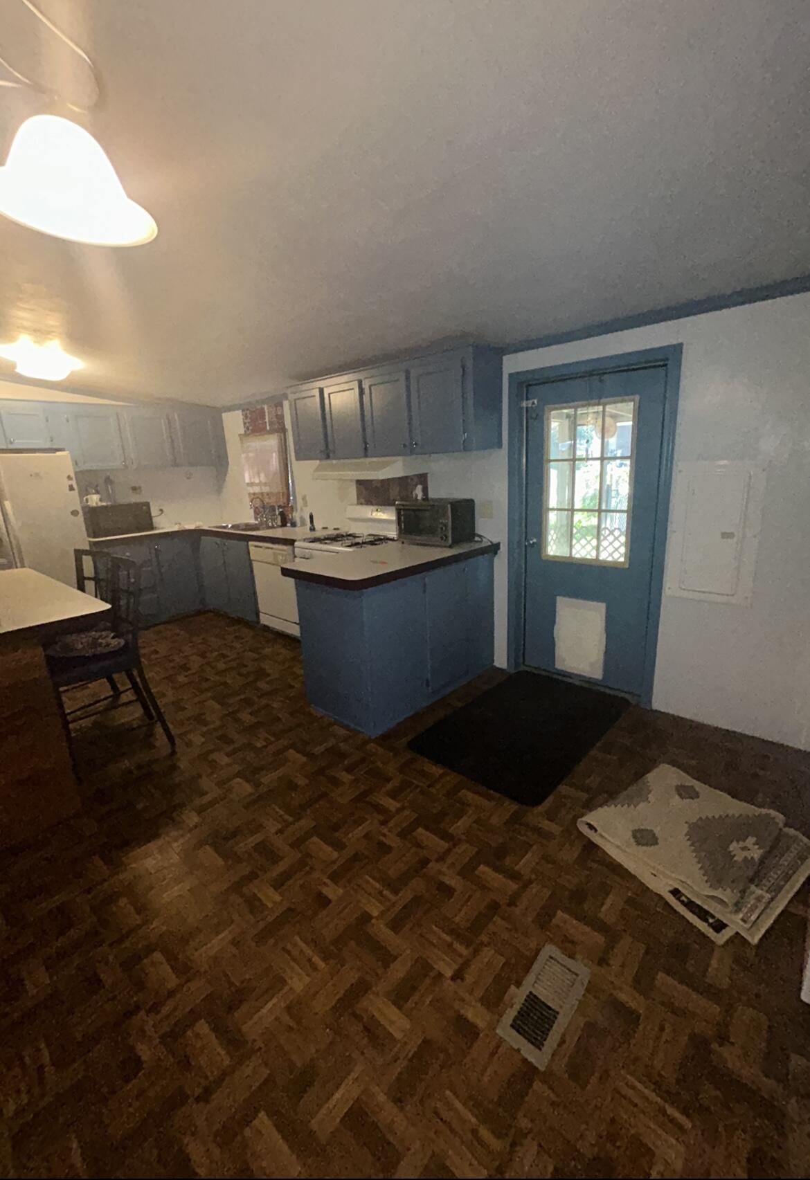 METES & BOUNDS - Residential Lease