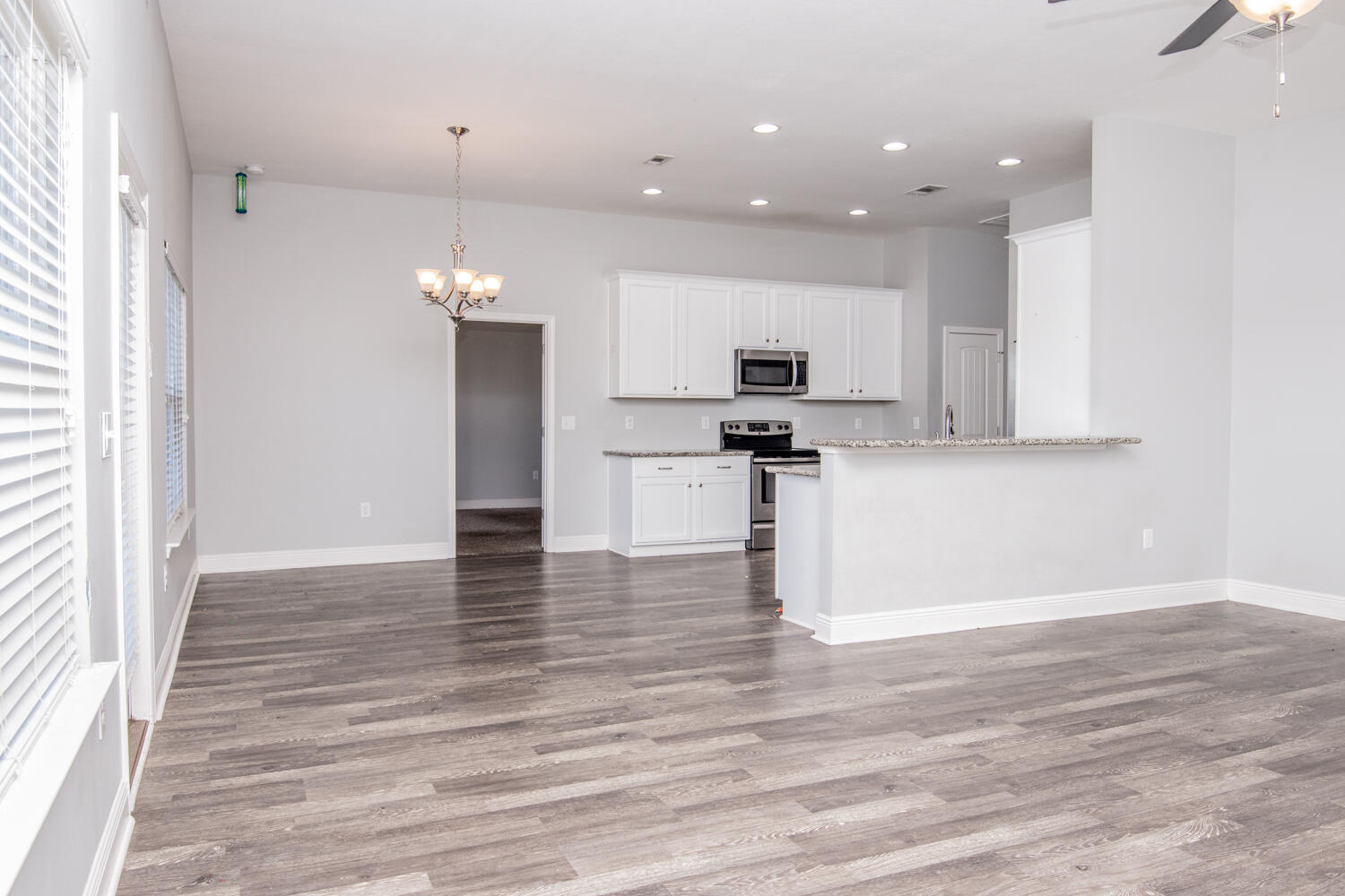 HERITAGE HILL PH 2 - Residential Lease