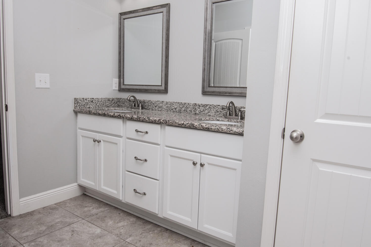 HERITAGE HILL PH 2 - Residential Lease