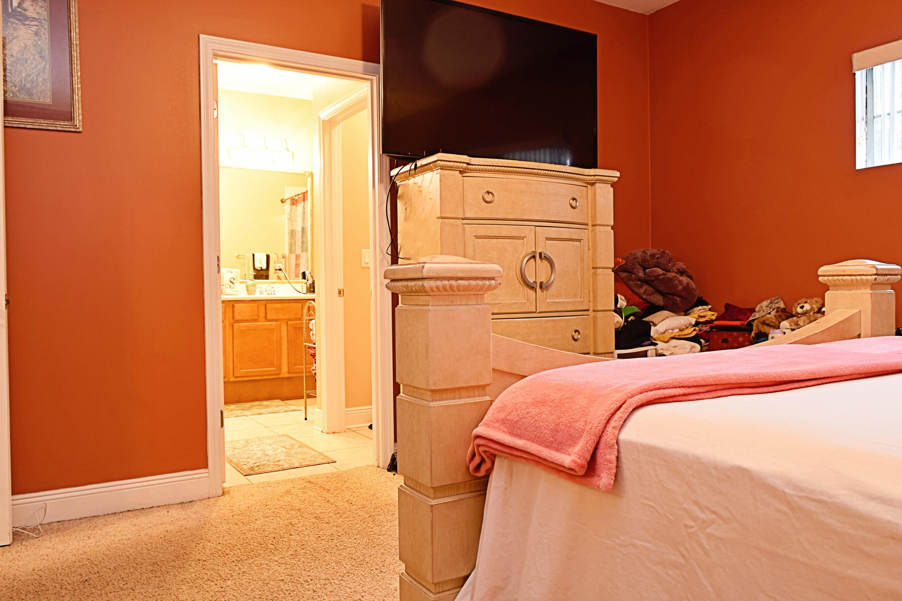 Grand Oak Place - Residential Lease