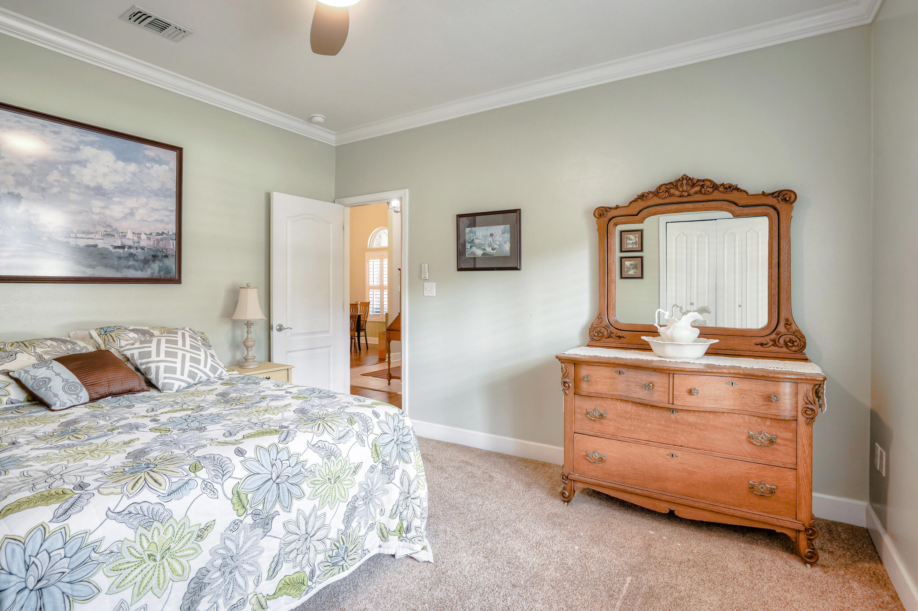 CLAIRES VINEYARD - Residential