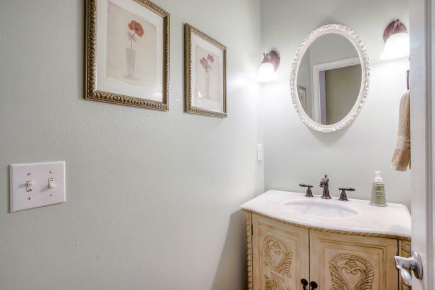 CLAIRES VINEYARD - Residential