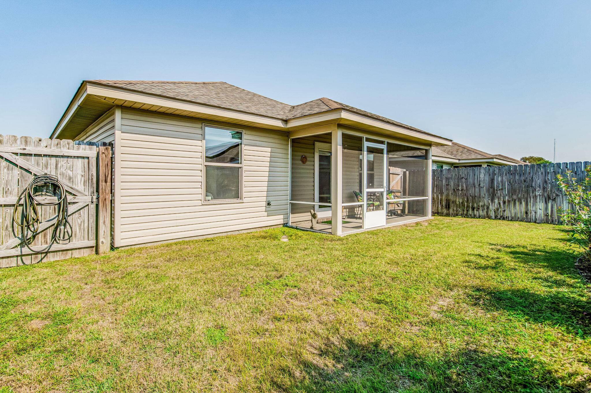 SHADOW LAKES - Residential