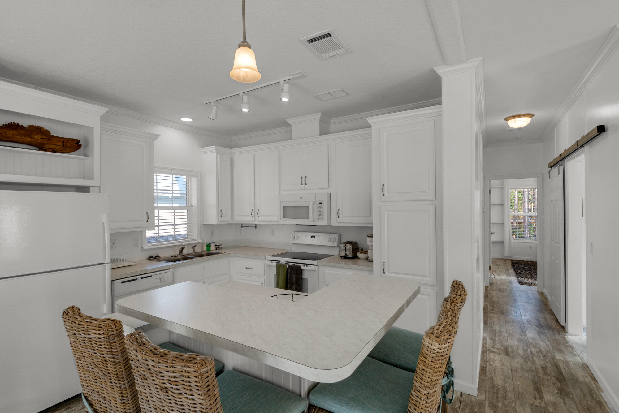 GULF SHORE MANOR - Residential