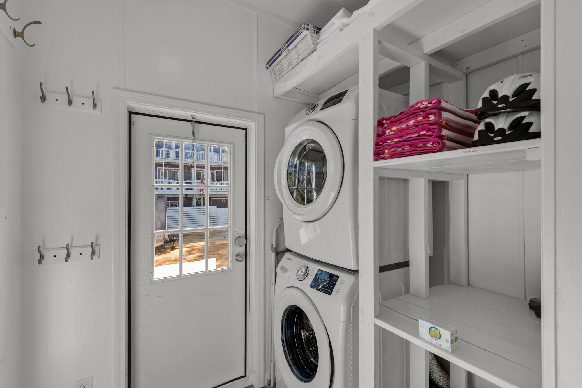 GULF SHORE MANOR - Residential