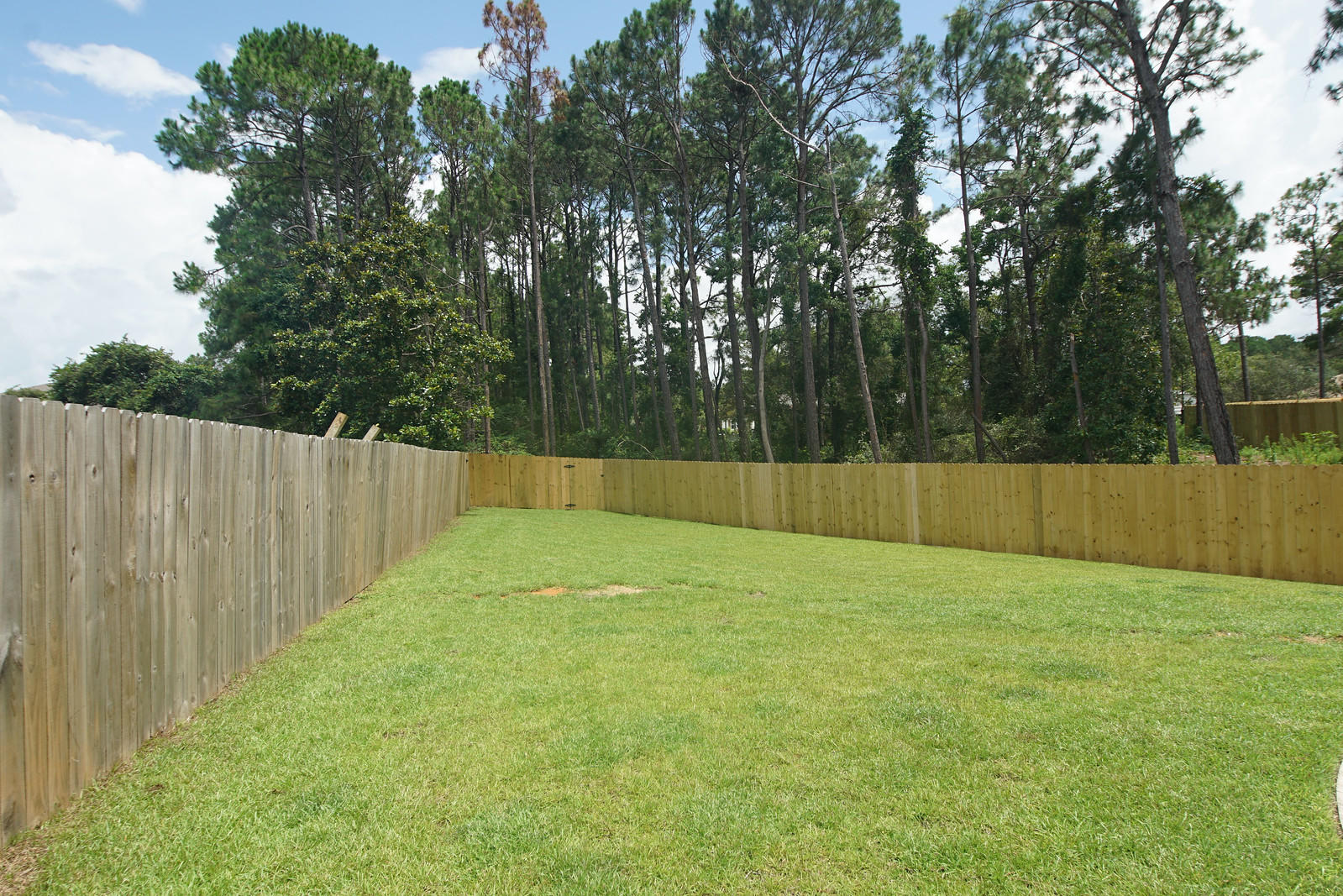 NAVARRE FIRST ADD - Residential