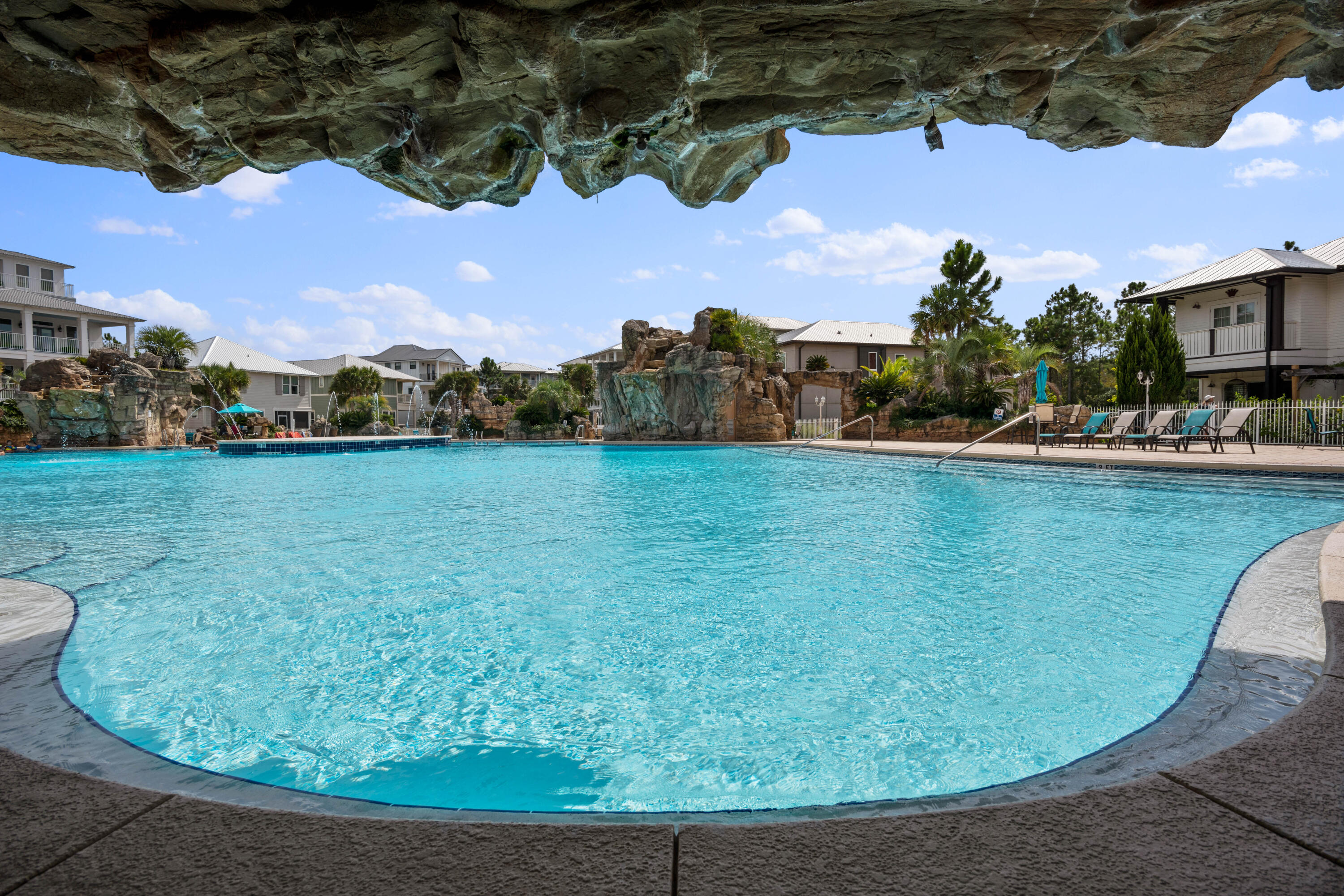 CYPRESS BREEZE PLANTATION - Land