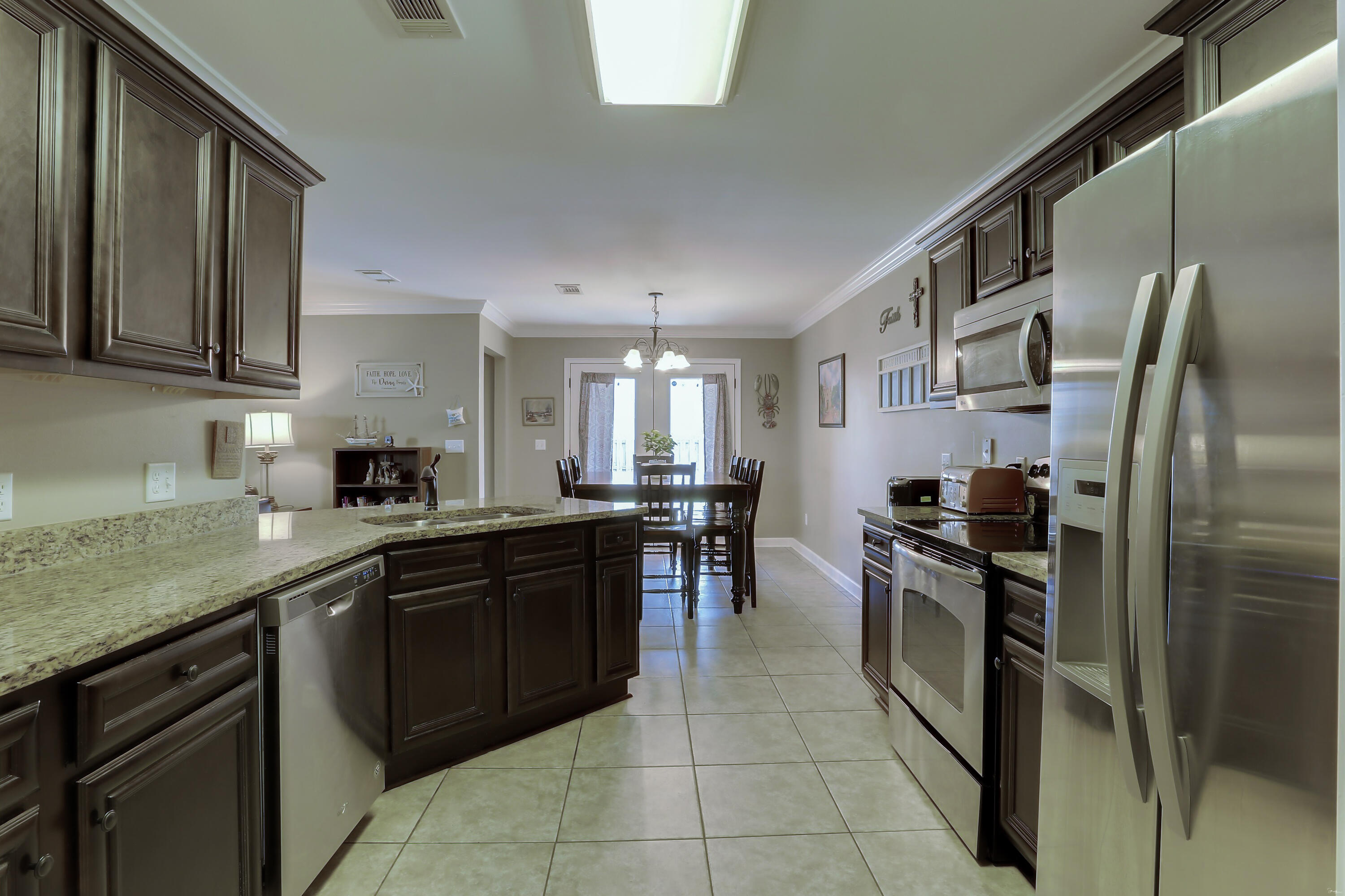 SUMMERWOOD - Residential