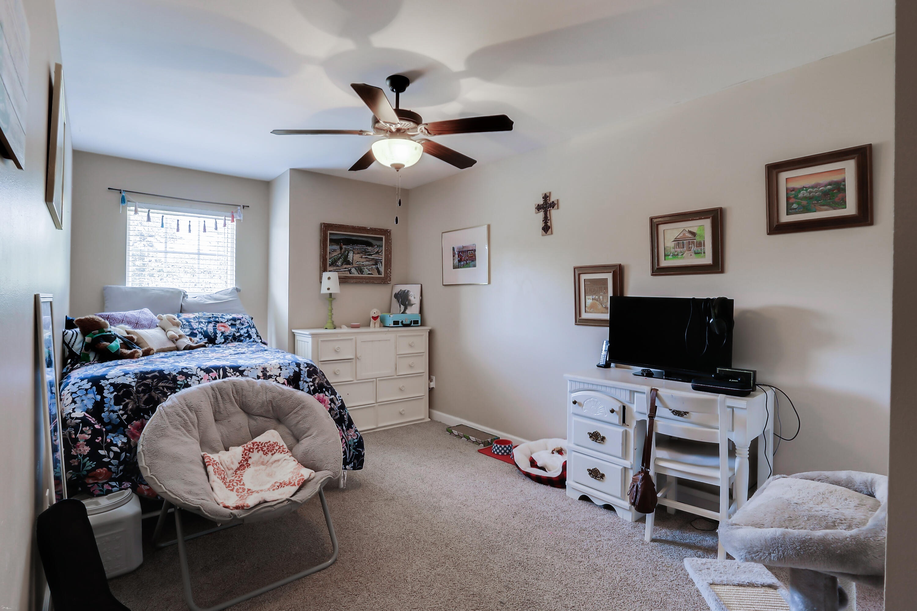 SUMMERWOOD - Residential