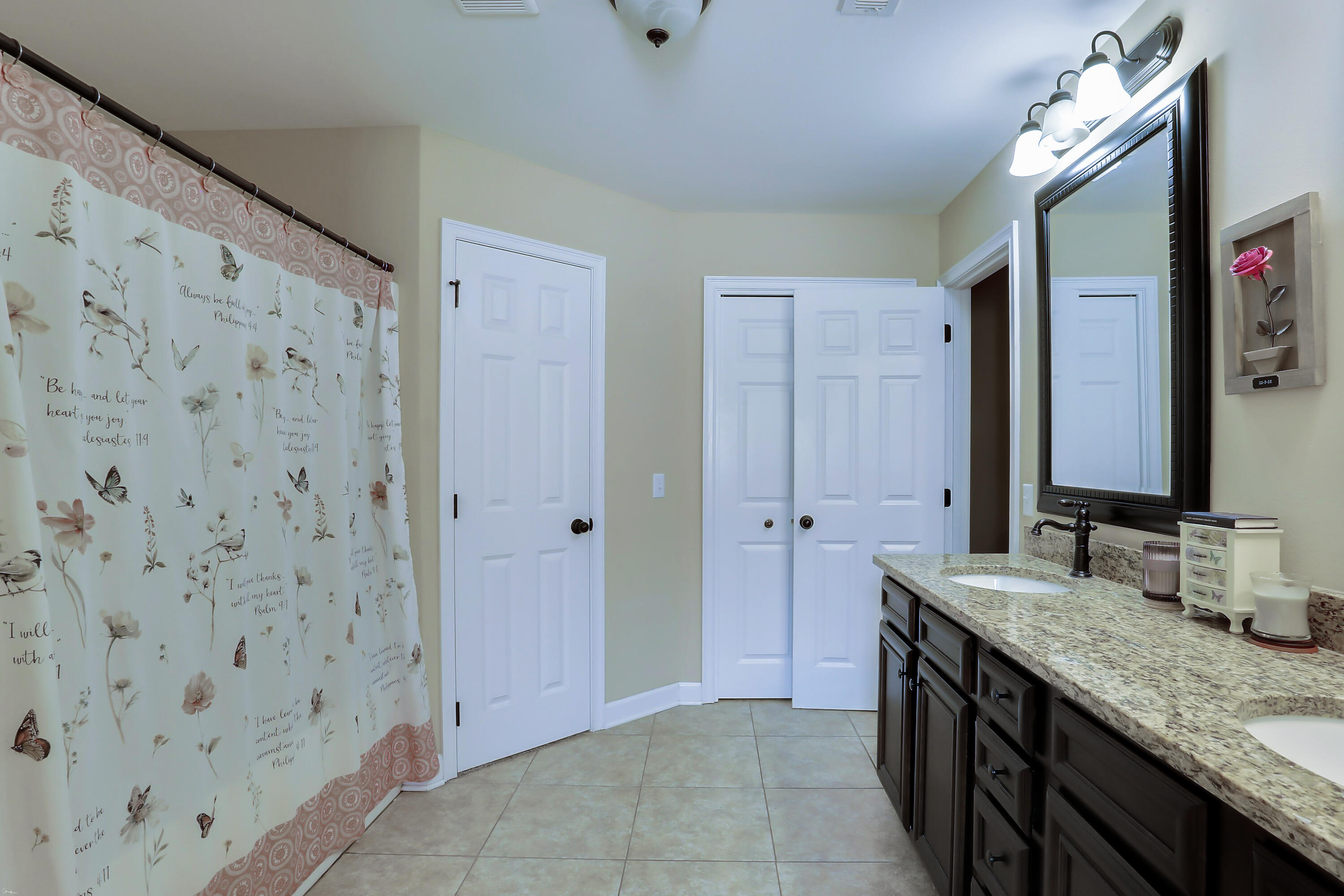 SUMMERWOOD - Residential