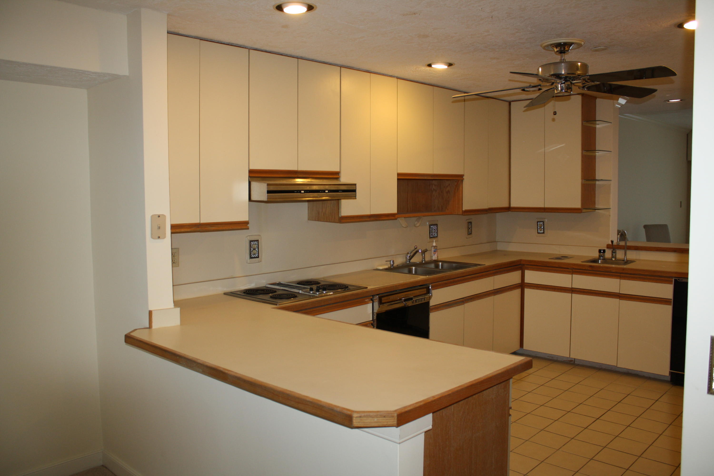 TWO HUNDRED WEST CONDO - Residential