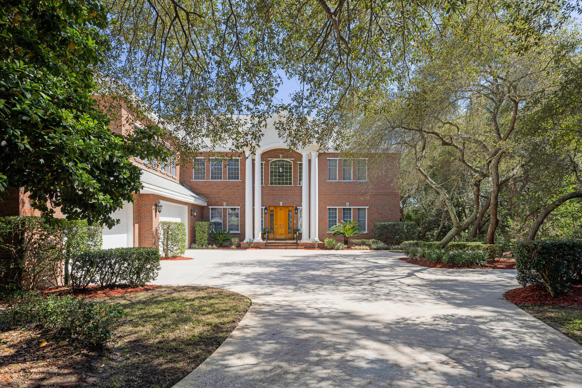 Poquito Bayou - Residential