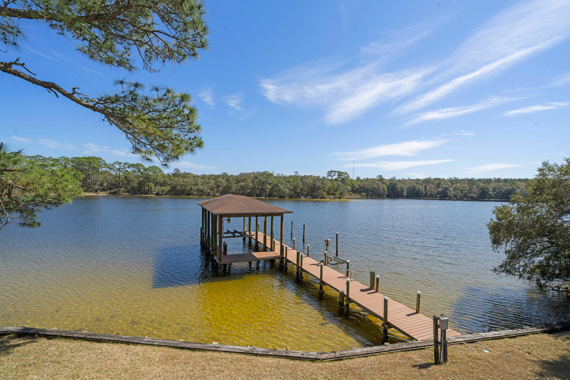 Poquito Bayou - Residential