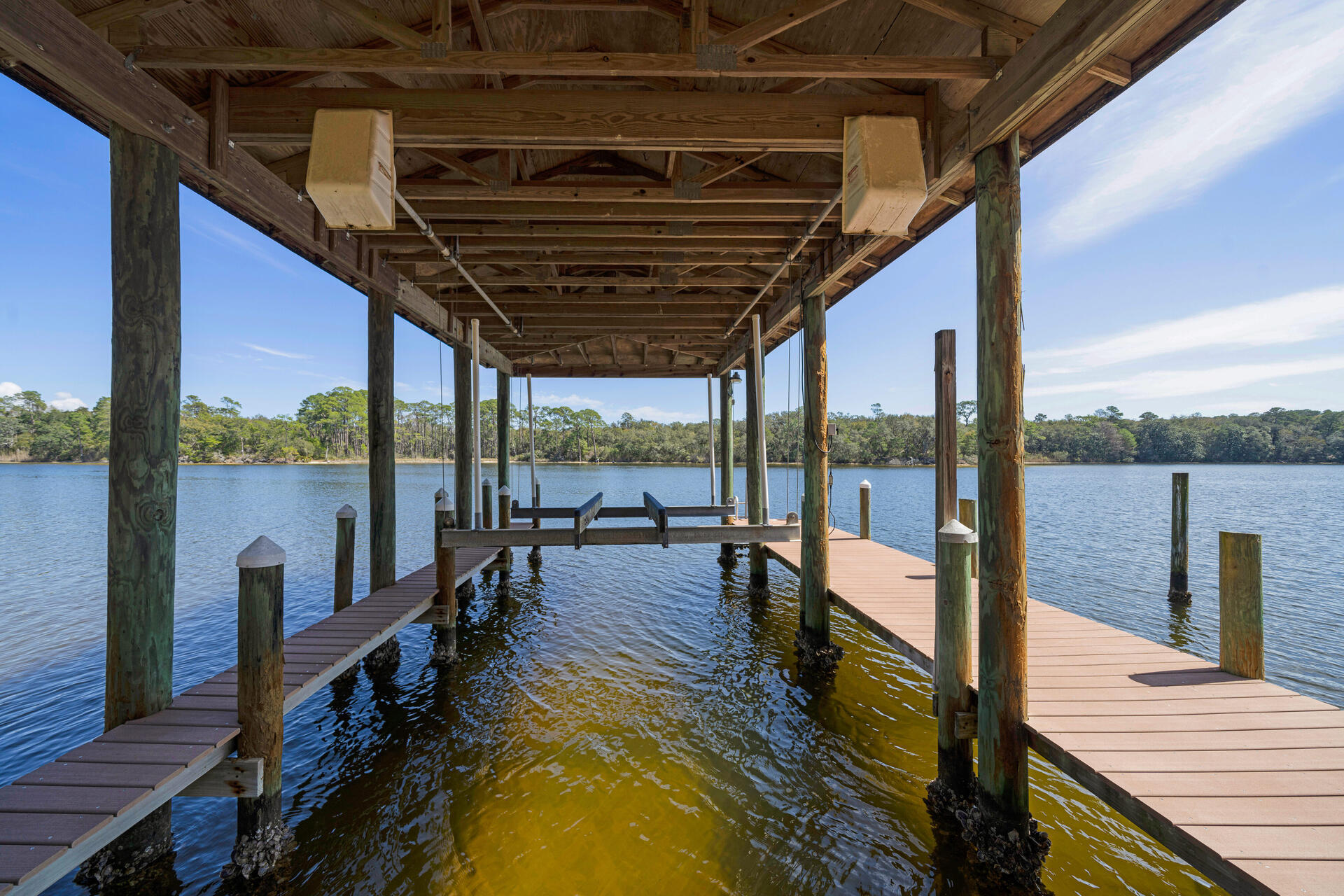 Poquito Bayou - Residential