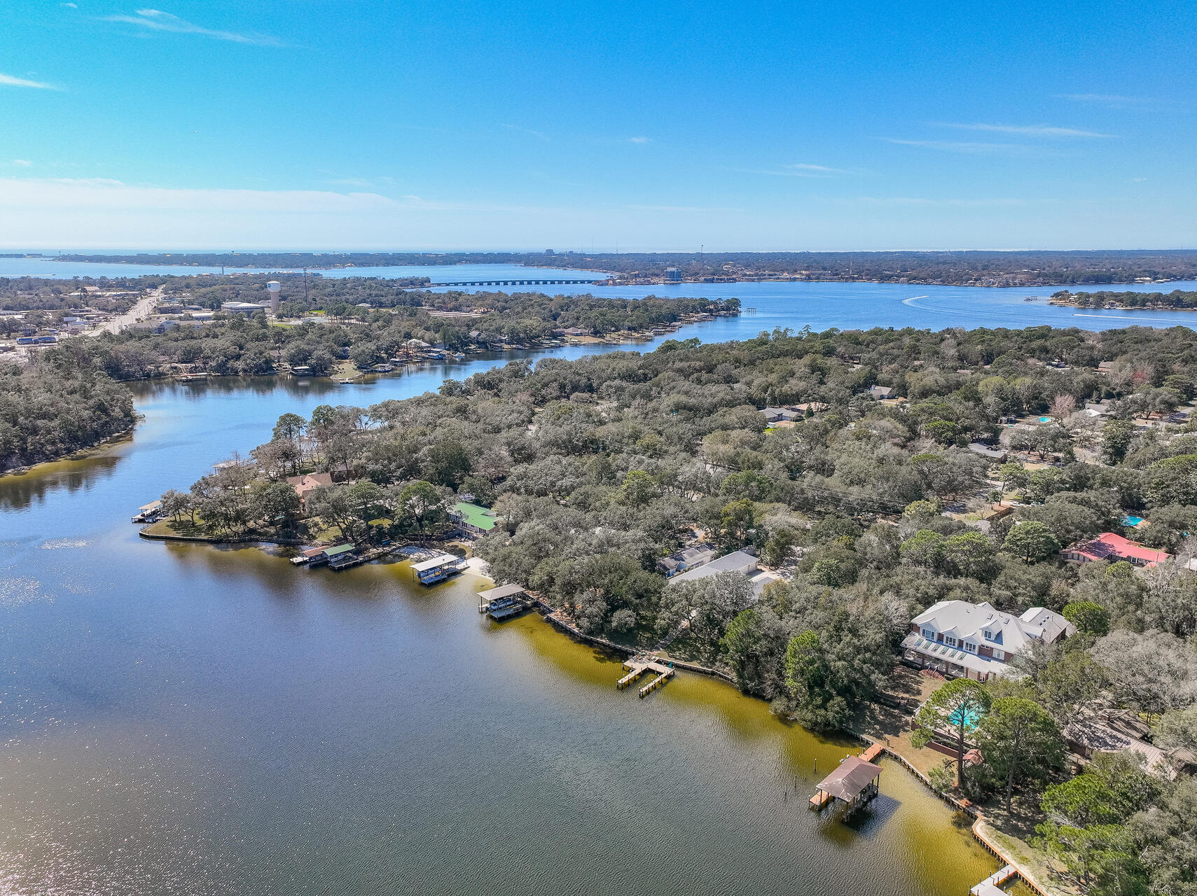 Poquito Bayou - Residential