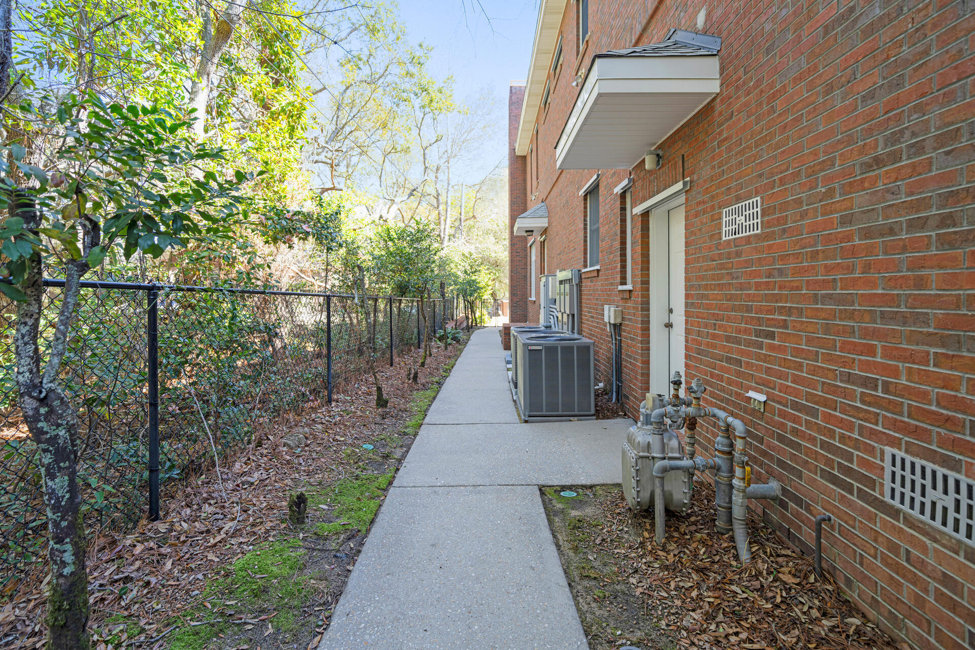 Poquito Bayou - Residential