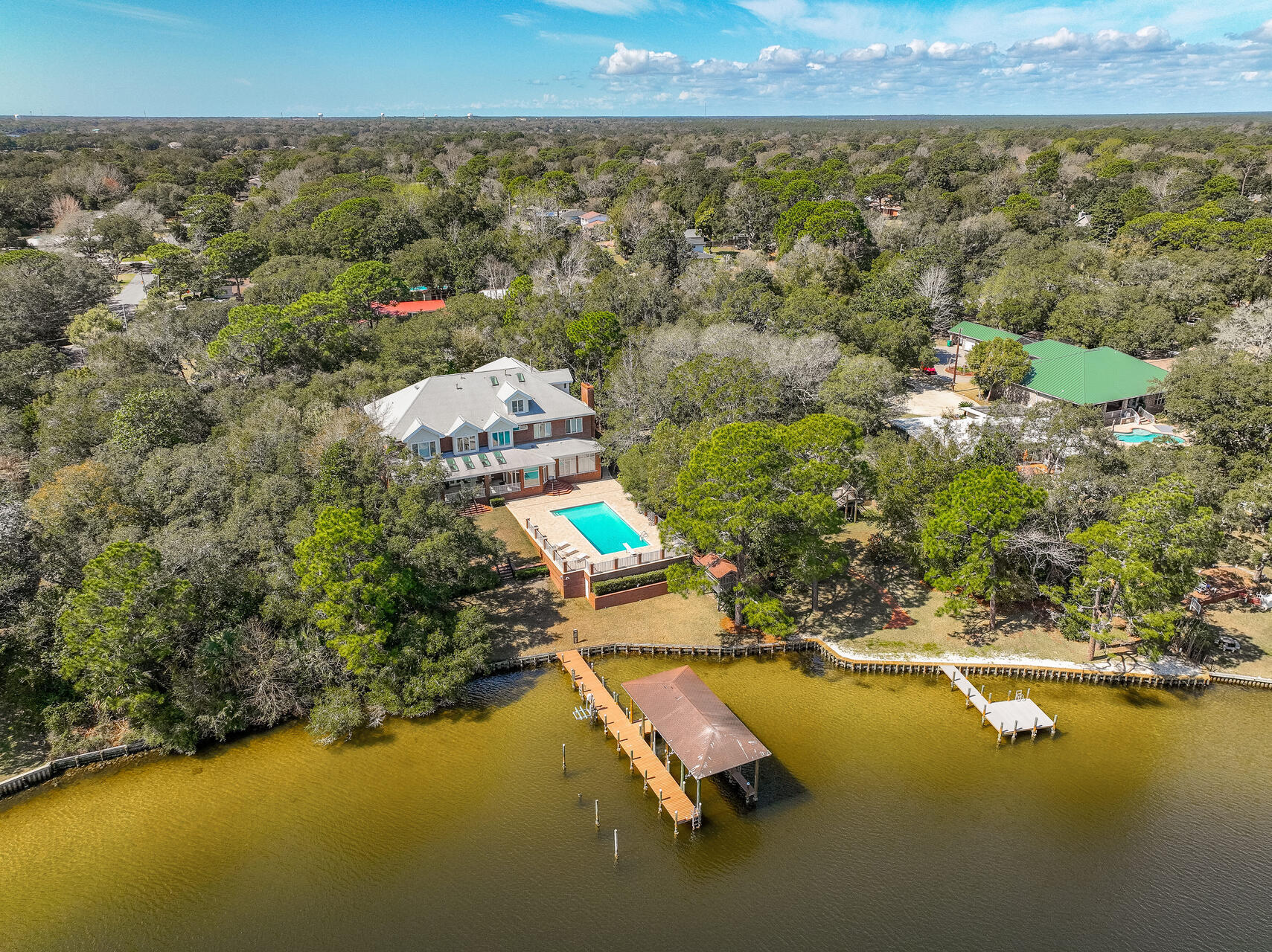 Poquito Bayou - Residential