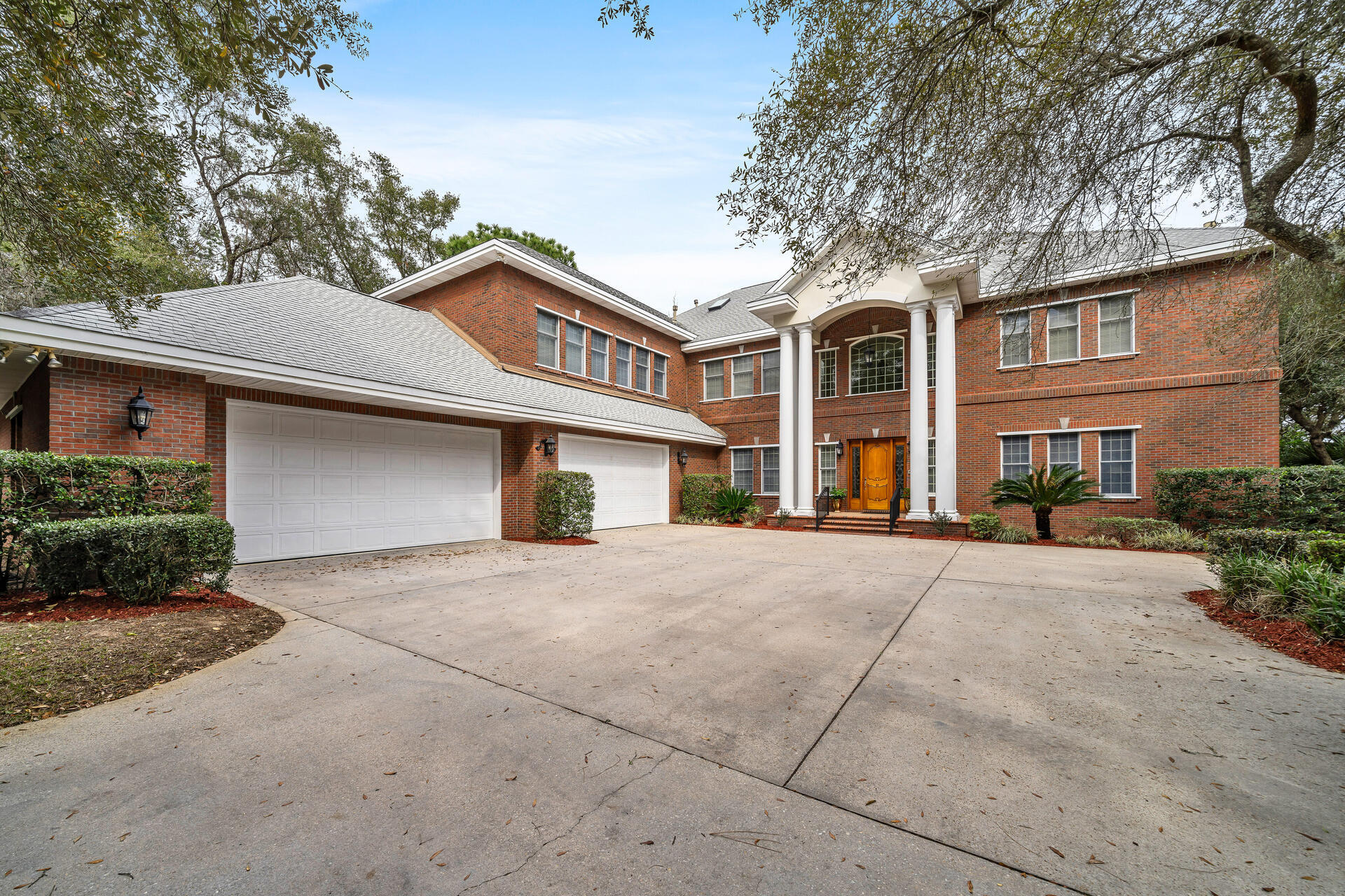 Poquito Bayou - Residential