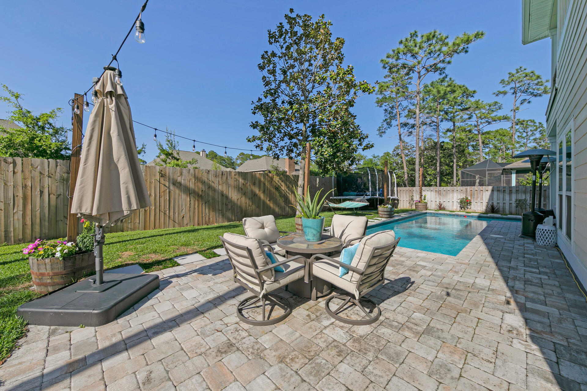 Mussett Bayou Manor - Residential