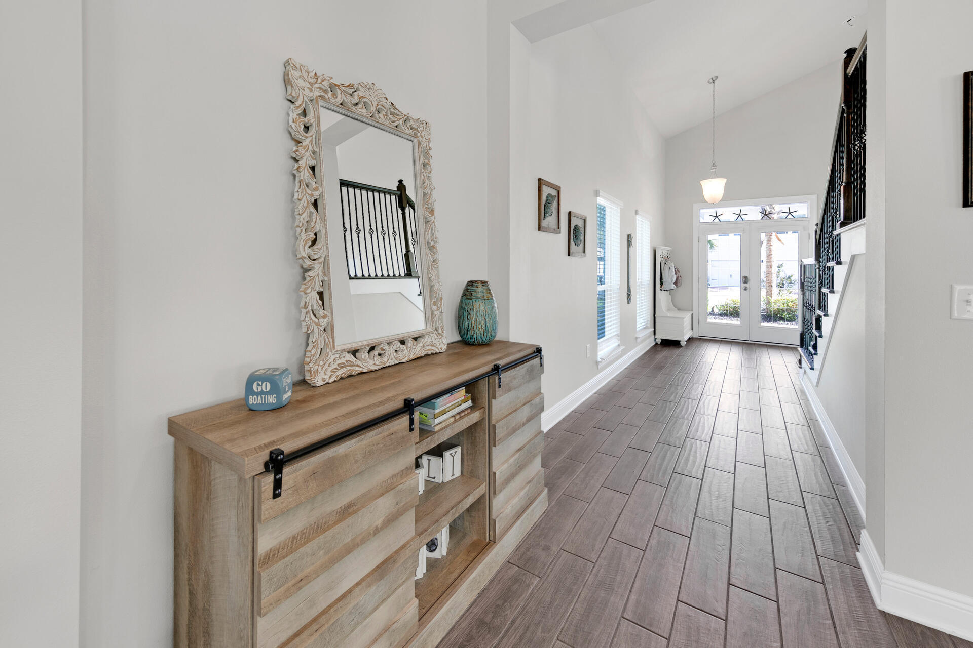 Mussett Bayou Manor - Residential