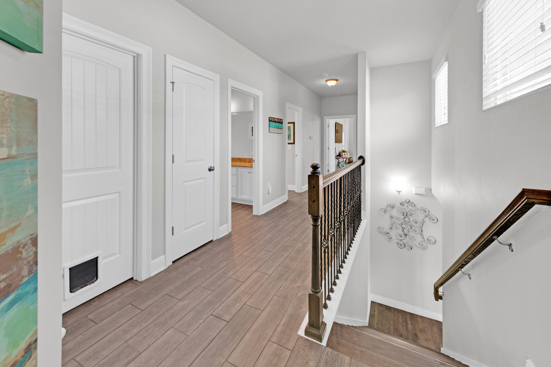 Mussett Bayou Manor - Residential