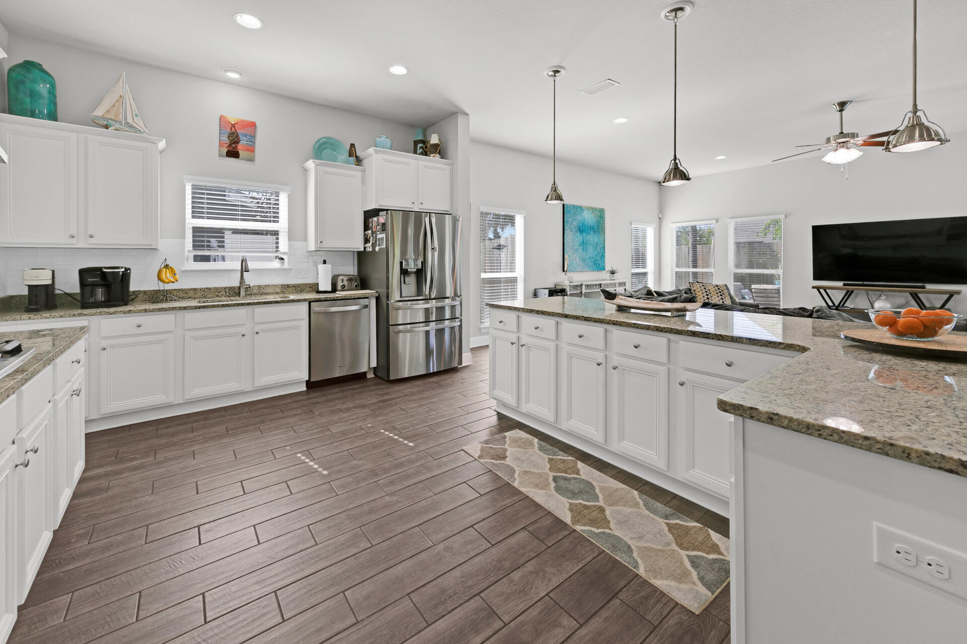 Mussett Bayou Manor - Residential