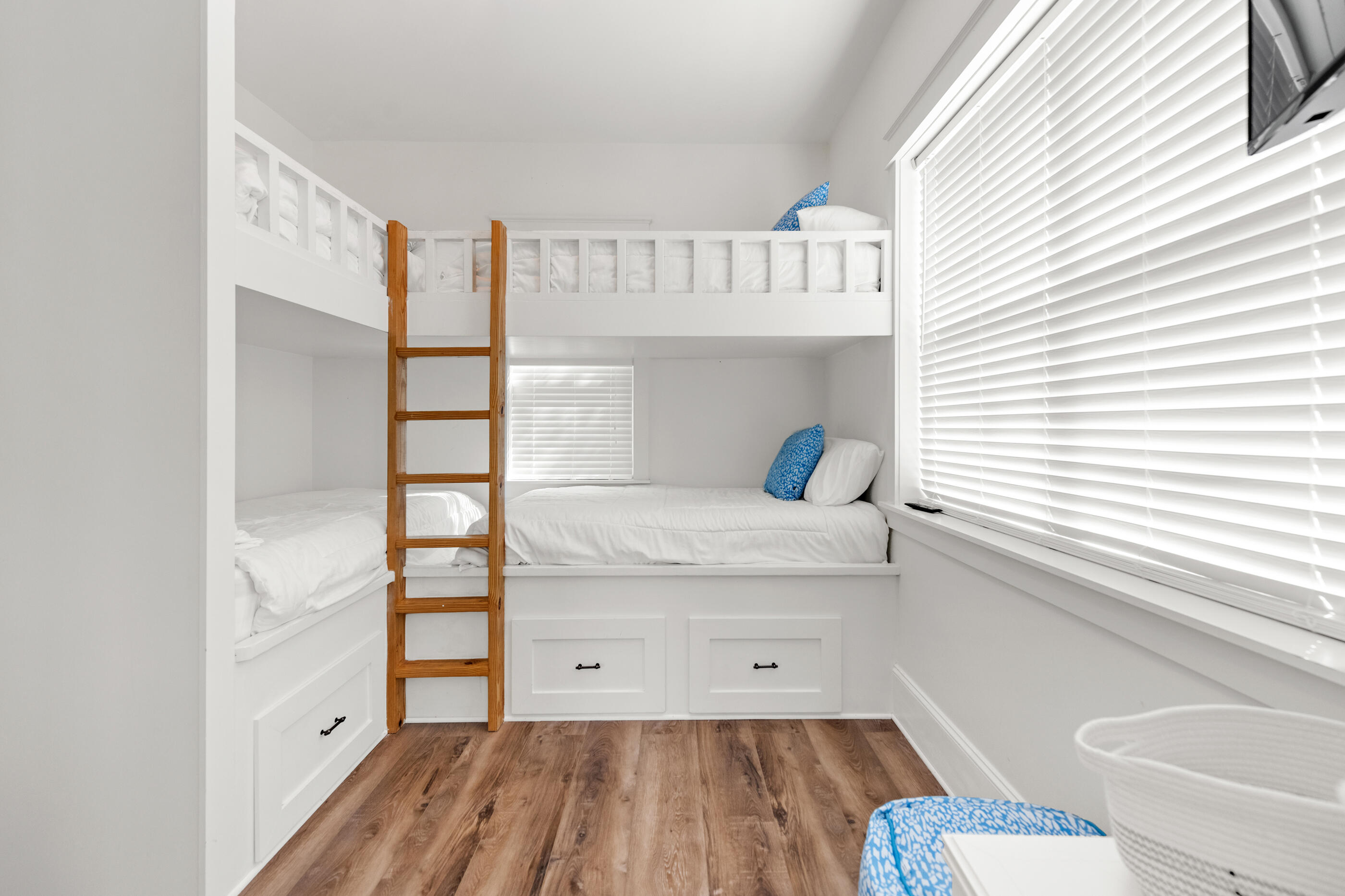 DESTINY EAST PH 1 - Residential