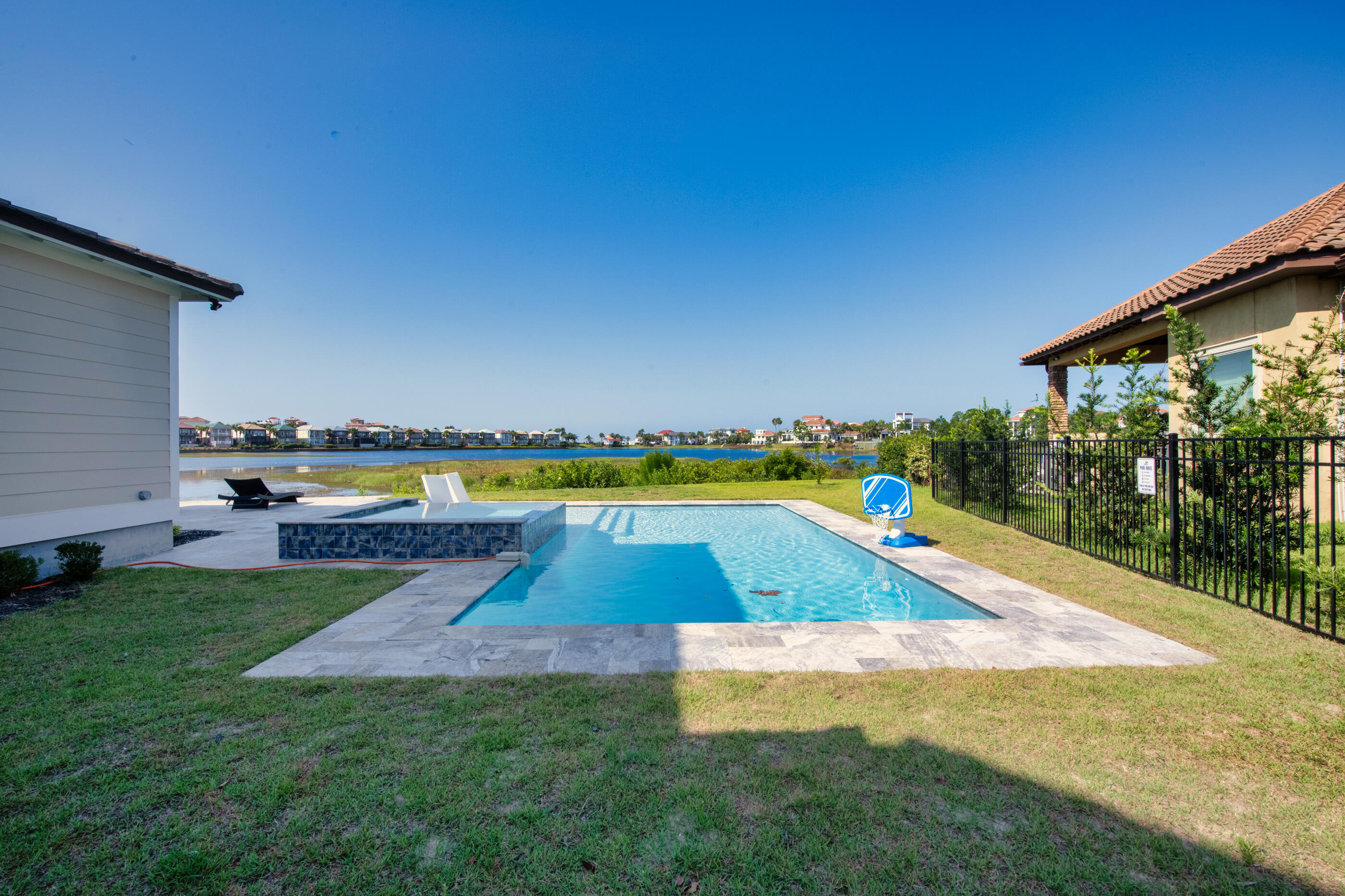 DESTINY EAST PH 1 - Residential